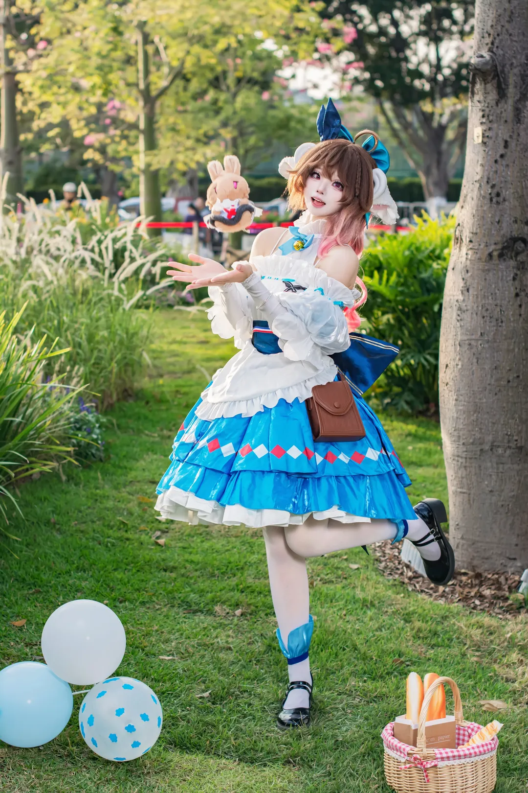 Arknights, Cosplay outfit, Anime cosplay, Eyjafjalla Cosplay, Picnic photo poses - Image 5