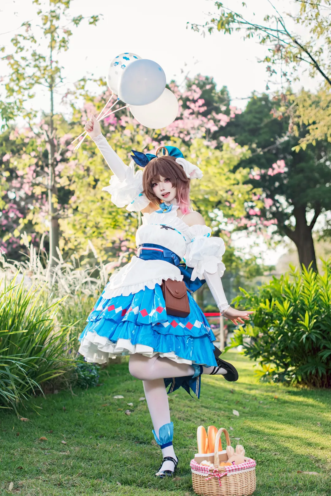Arknights, Cosplay outfit, Anime cosplay, Eyjafjalla Cosplay, Picnic photo poses - Image 7