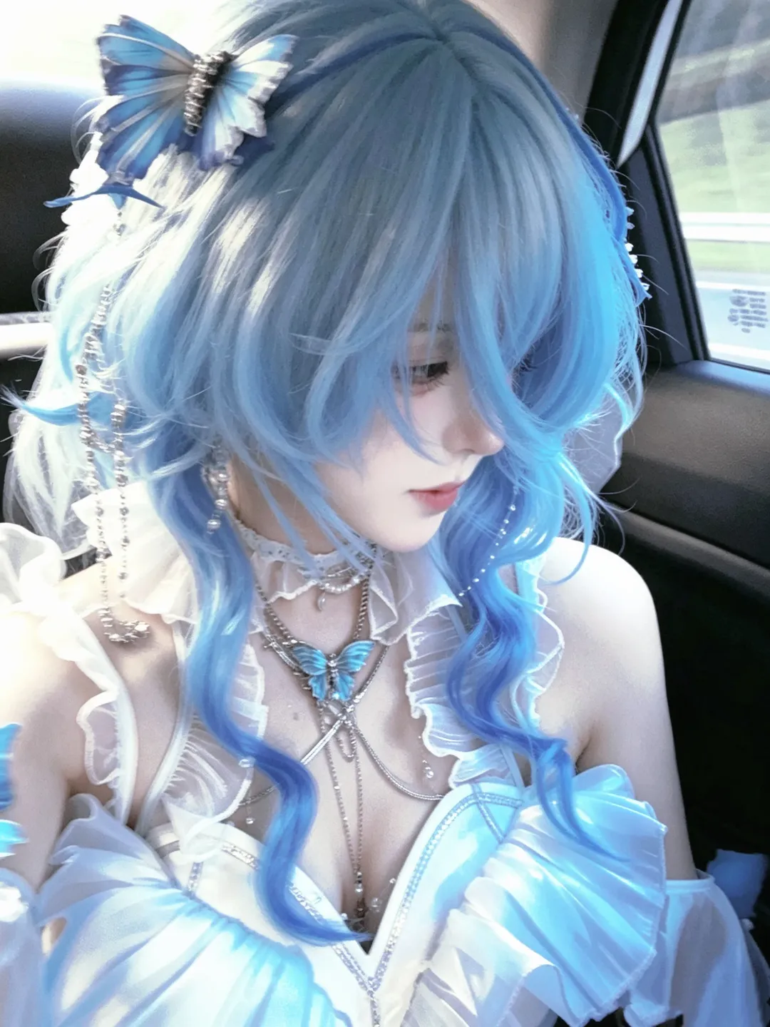 Wuthering Waves, cosplay, The Shorekeeper cosplay, The Black Shores, Ice-blue wig