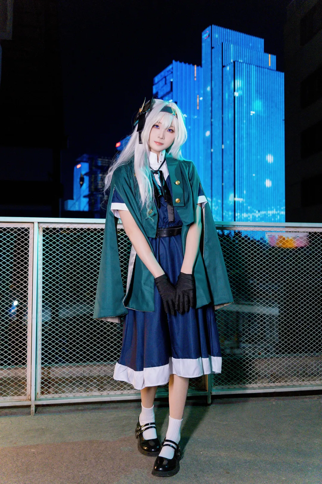 崩坏星穹铁道, 流萤cos, 夜景cosplay, 制服穿搭, 银发cos - 第3张