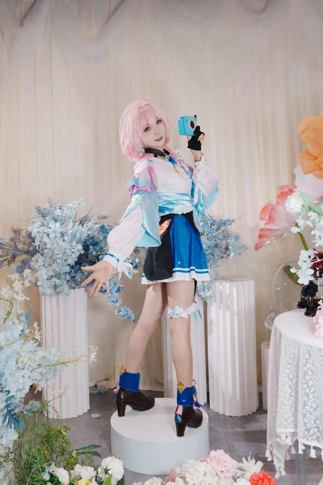 Honkai: Star Rail, March 7th cosplay, Casual cosplay, Studio photo shoot, Diwang Plaza cosplay - Image 3