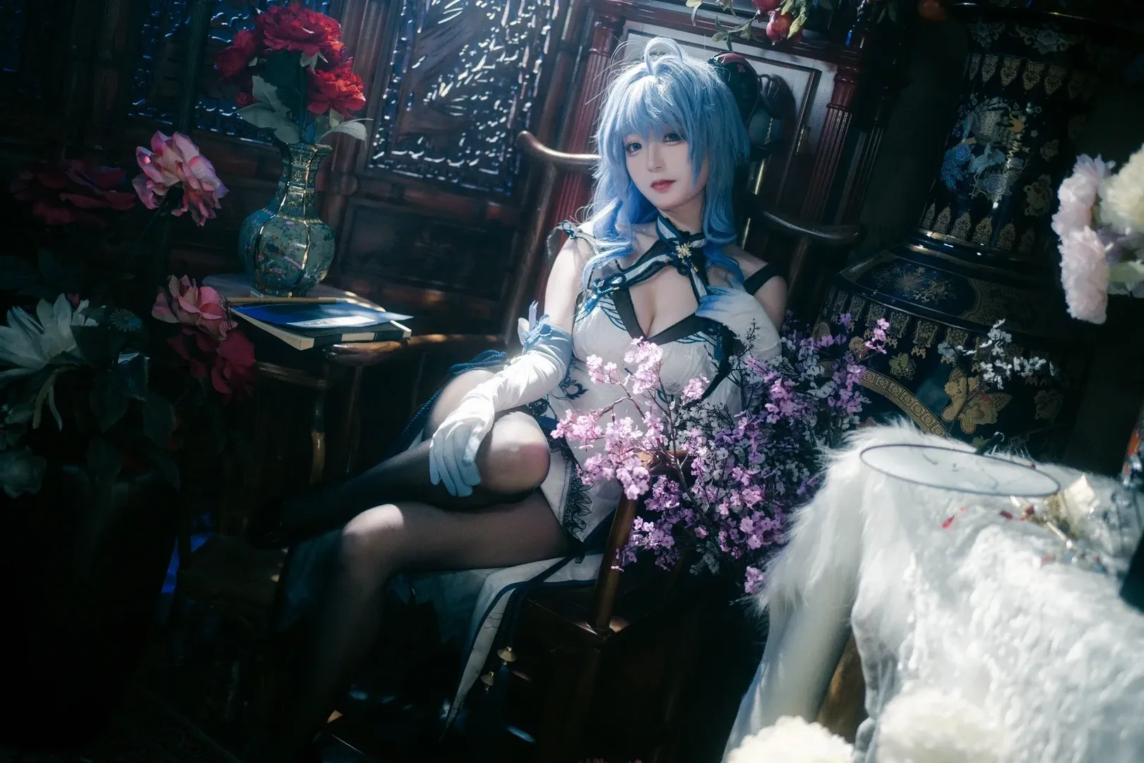 Genshin Impact, Ganyu Cosplay, Blue and white porcelain cheongsam, Chengdu photoshoot request, Chinese style photography - Image 5