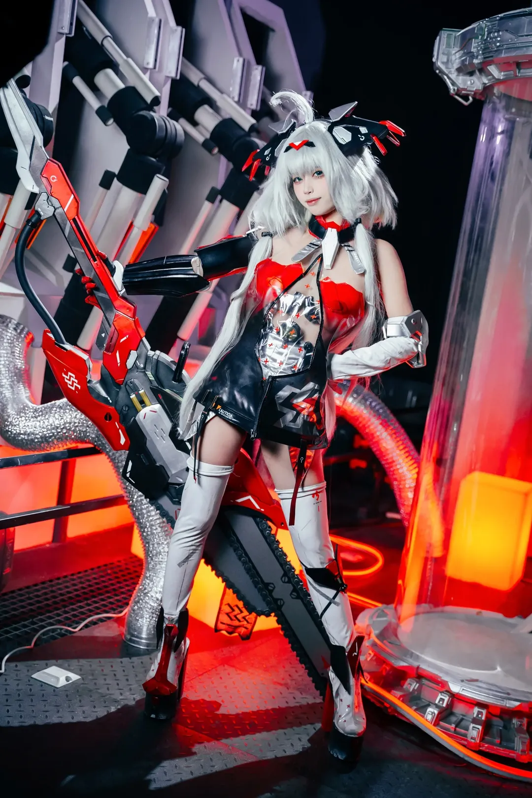 Mechanical Girl, Silver hair cosplay, Cyberpunk photography, Cross Core cosplay, Sci-fi roleplay
