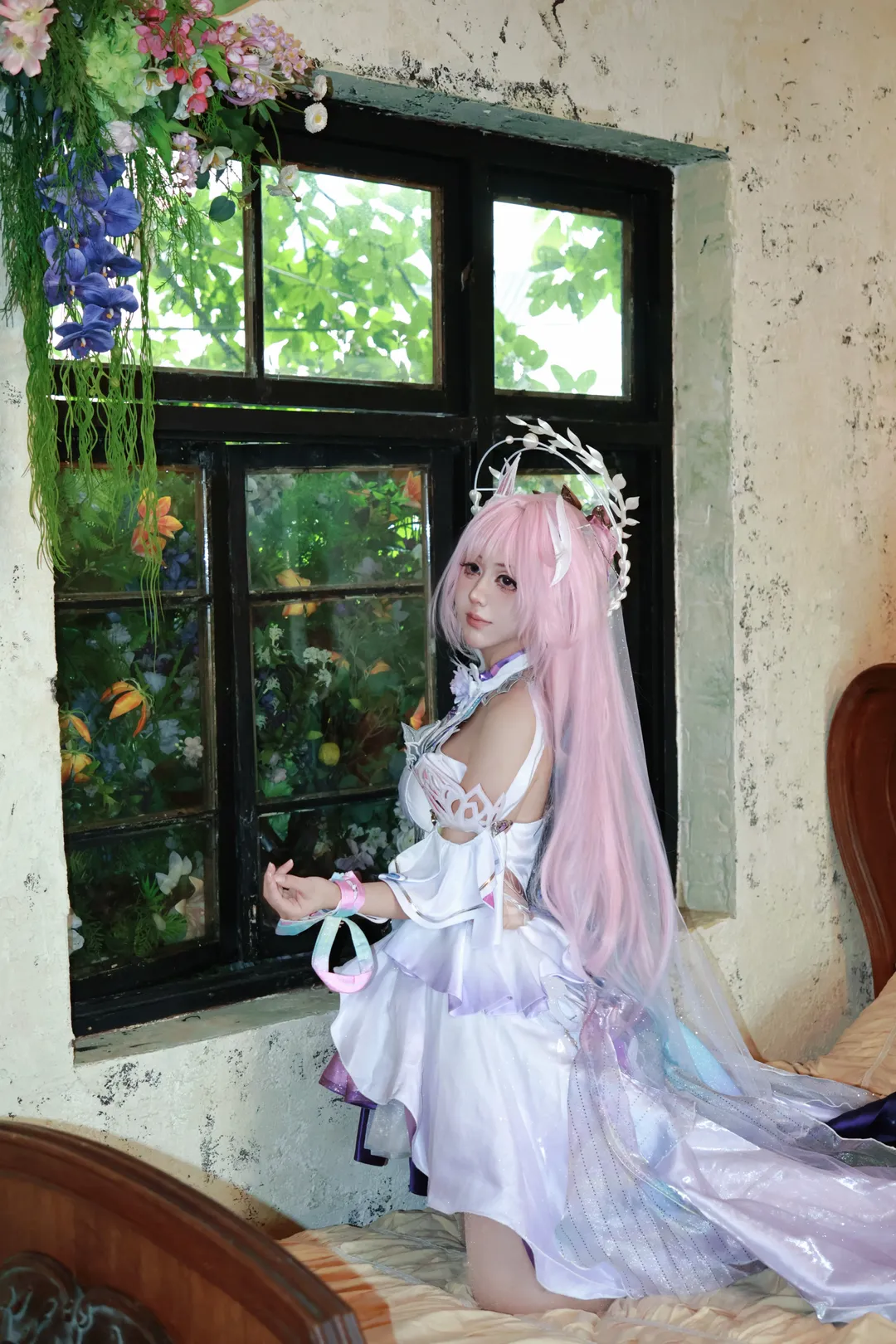 昔涟cos, 崩坏星穹铁道, cosplay正片, 复古风摄影, 粉发仙气穿搭 - 第3张