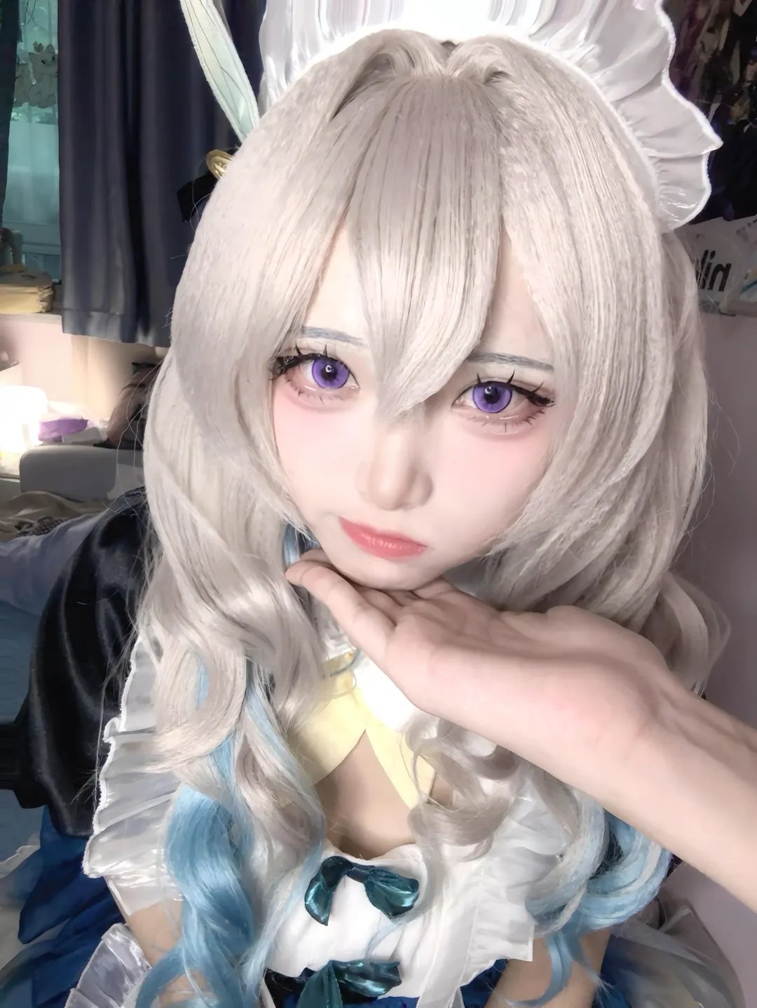 崩坏星穹铁道, 流萤cos, 女仆装cosplay, 银发紫瞳, 同人女仆装 - 第2张