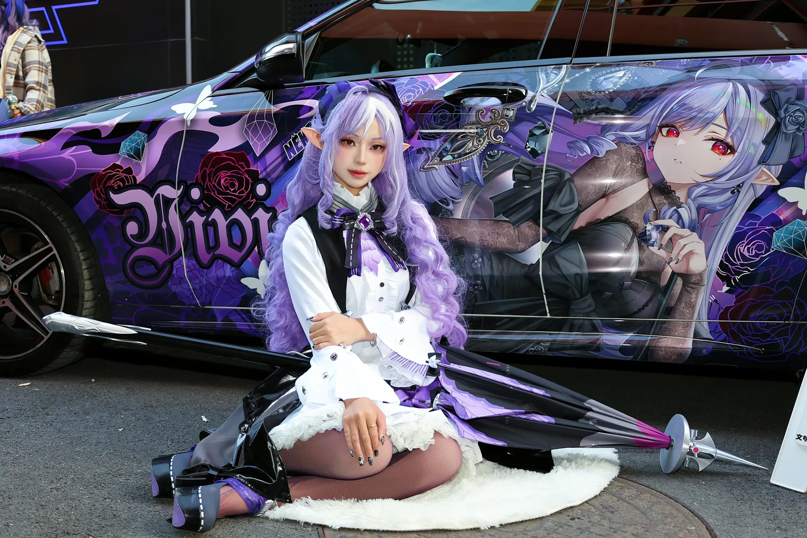 Zenless Zone Zero, cosplay, Vivian cosplay, Outdoor real shot, Itasha check-in