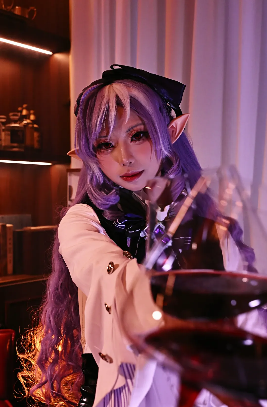 Zenless Zone Zero, cosplay, Vivian cosplay, Elf ears, Bistro - Image 3