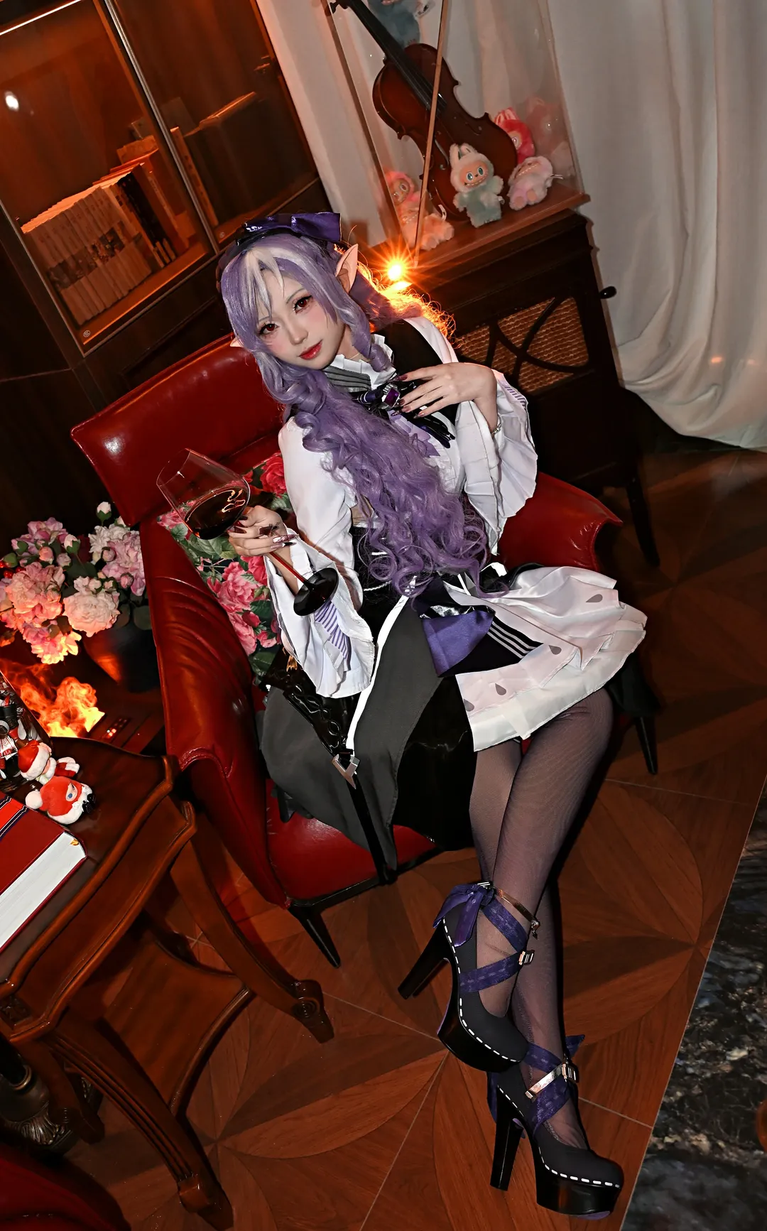 Zenless Zone Zero, cosplay, Vivian cosplay, Elf ears, Bistro - Image 8