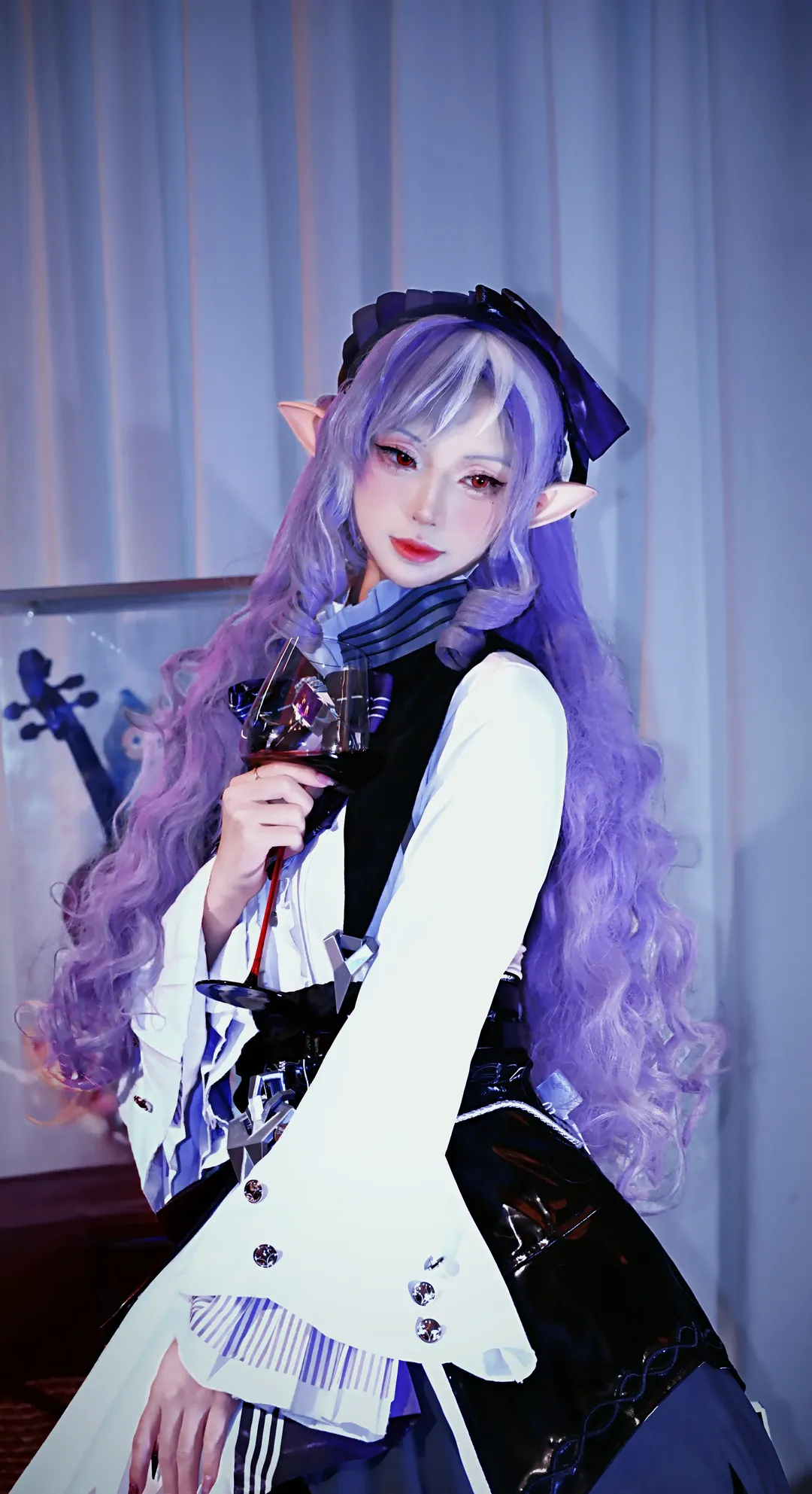 Zenless Zone Zero, cosplay, Vivian cosplay, Elf ears, Bistro - Image 9