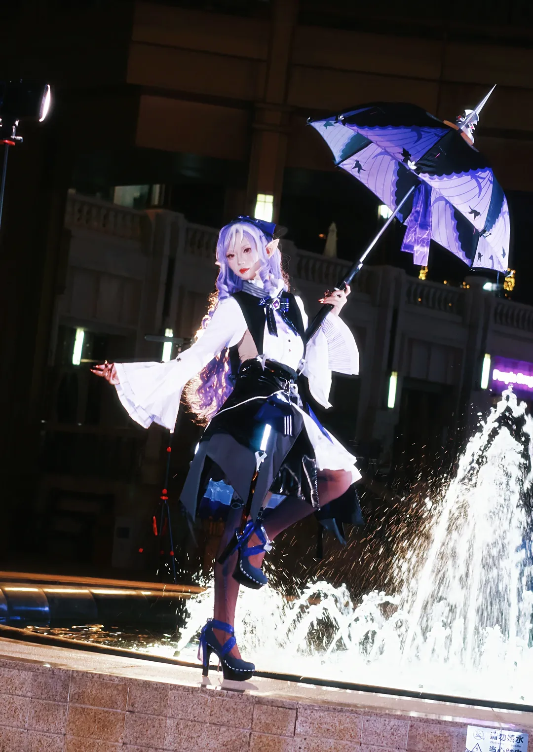 ゼンレスゾーンゼロ, コスプレ, ビビアン コスプレ, エルフ耳, ロケ撮影 - 12枚目