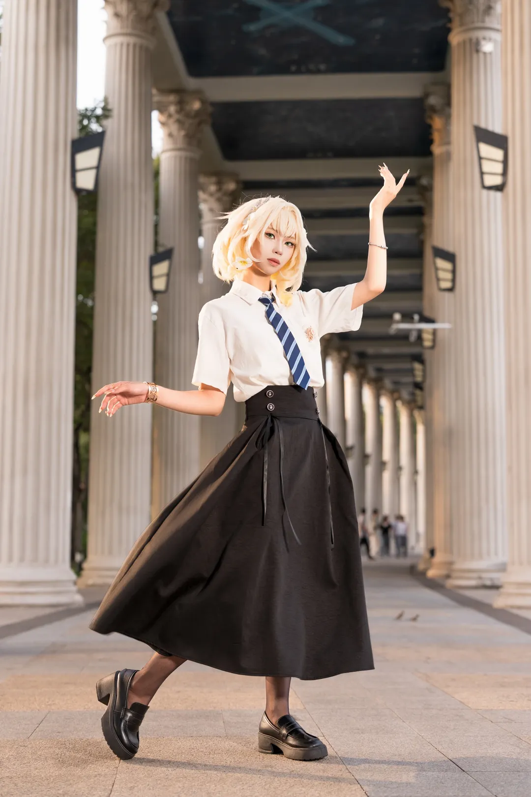 阿格莱雅cos, 崩坏星穹铁道, 二次元cos, 校服cosplay, 夏日外景cos - 第7张