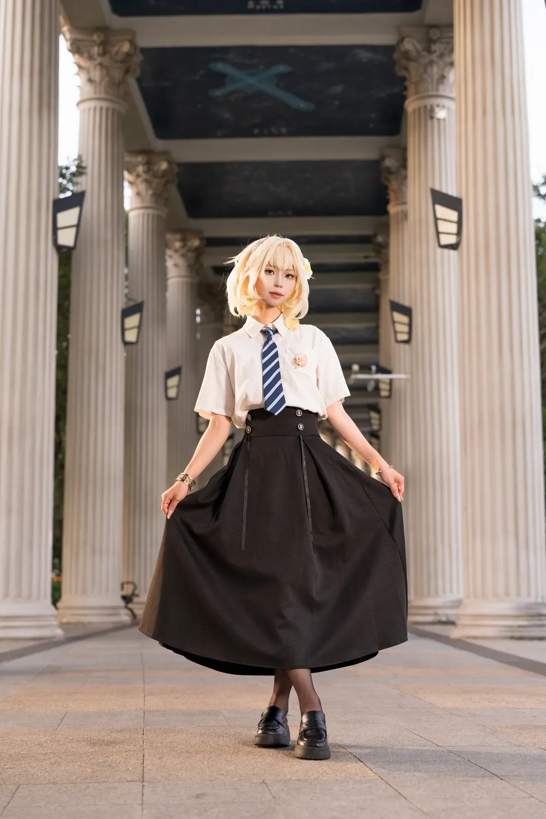 阿格莱雅cos, 崩坏星穹铁道, 二次元cos, 校服cosplay, 夏日外景cos - 第8张