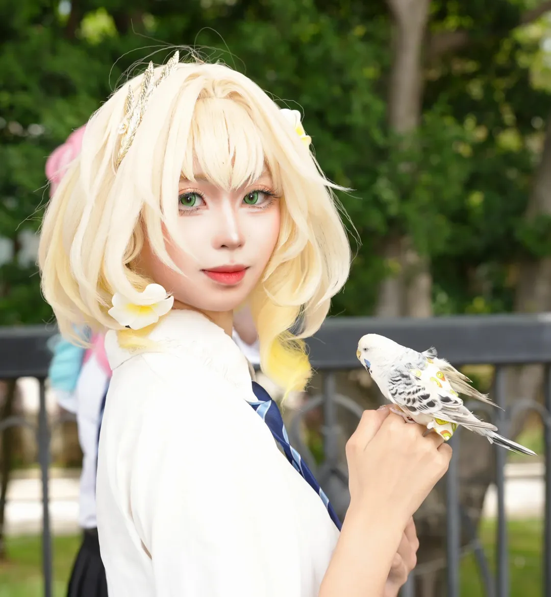 Aglaea Cosplay, Honkai: Star Rail, 2D daily life, Campus style outfit, Fansite photography - Image 8