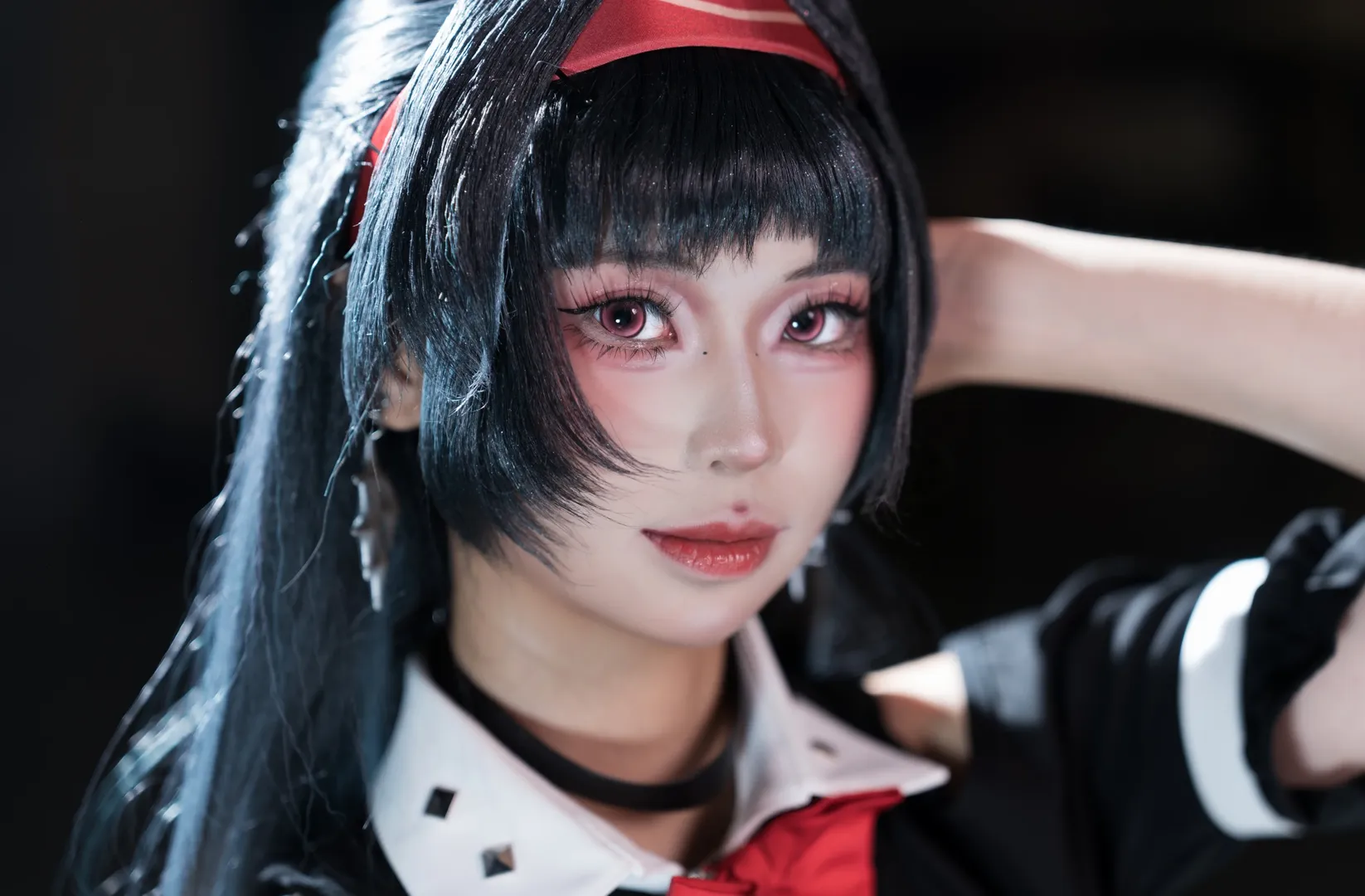 Zenless Zone Zero, Convention photos, Anime-style fashion, Astra Yao cosplay, Black stockings techwear style - Image 2