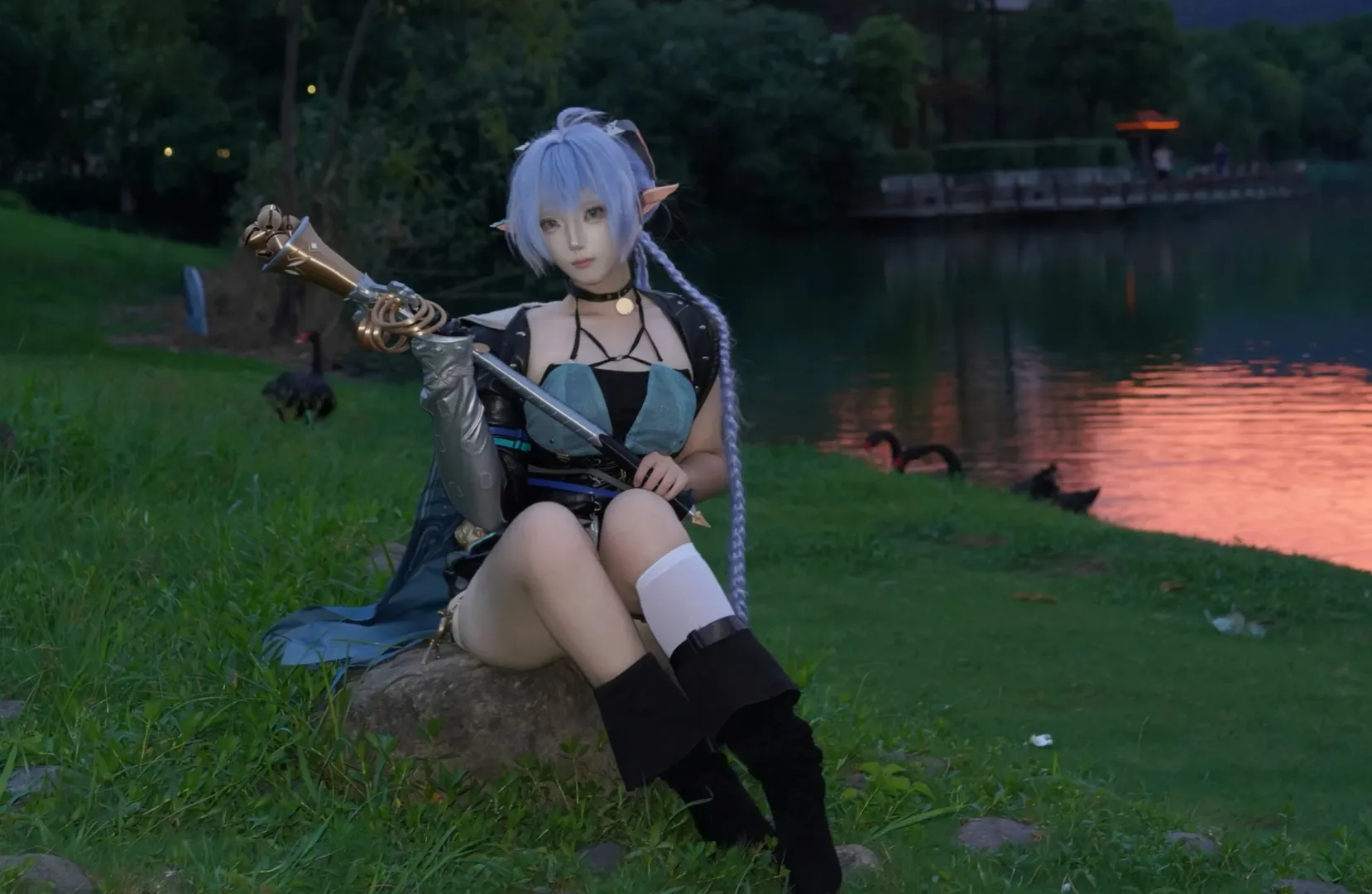 绝区零, 卢西娅cos, cosplay摄影, 外景cos, 火烧云