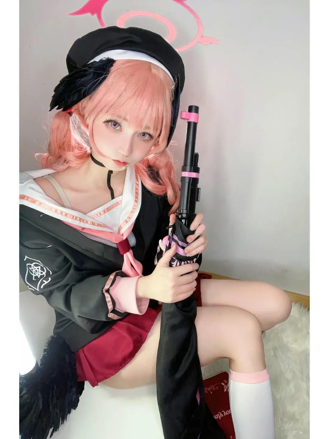 碧蓝档案, 二次元cosplay, 下江小春cos, 粉色假发, 水手服穿搭