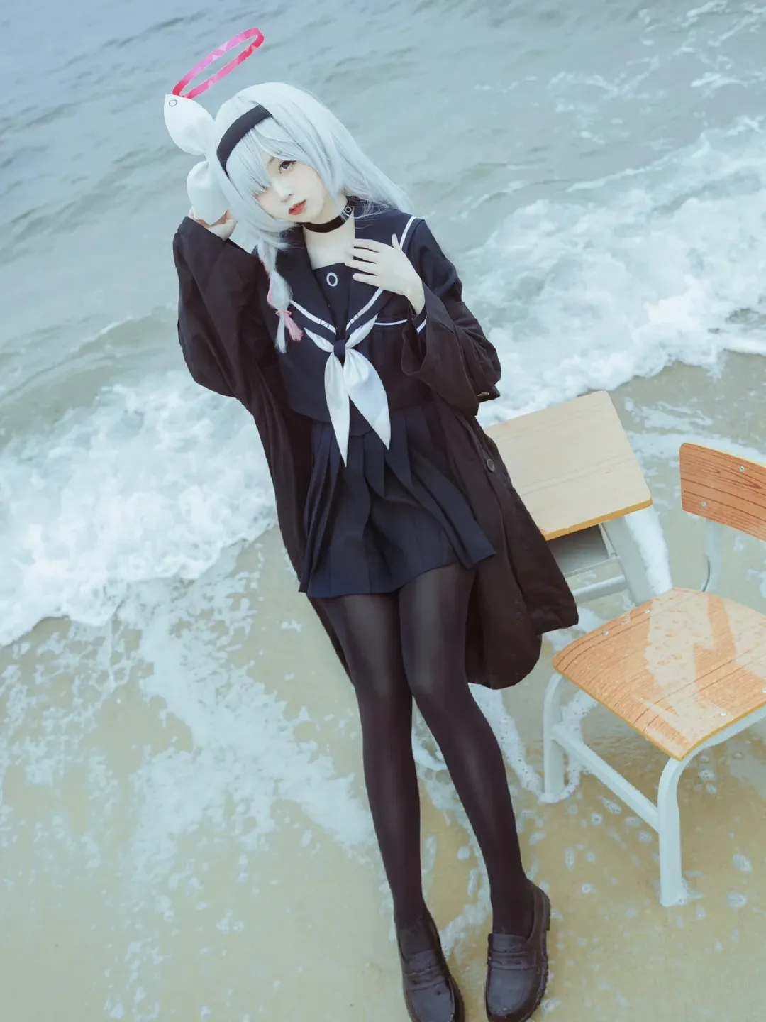 ブルーアーカイブ, プラナ コスプレ, コスプレ撮影, 海辺のロケ, セーラー服コーデ - 1枚目