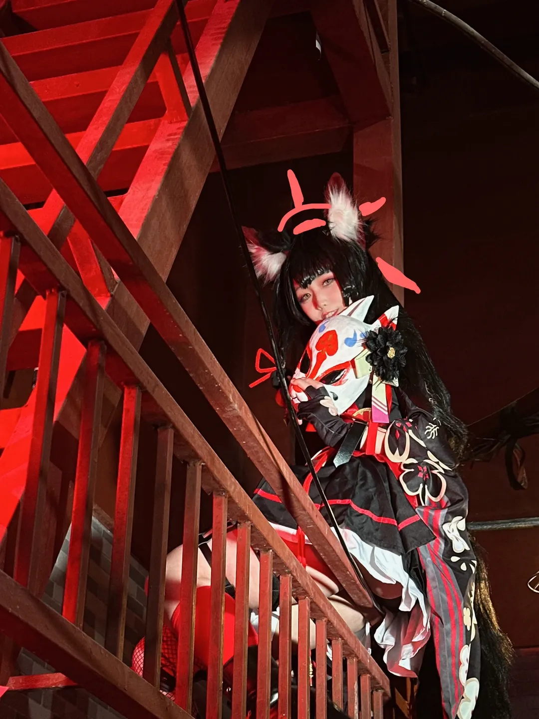 ストリートフォト, ブルーアーカイブ コスプレ, 和風獣耳, 赤黒コーデ, 暗黒少女 - 2枚目