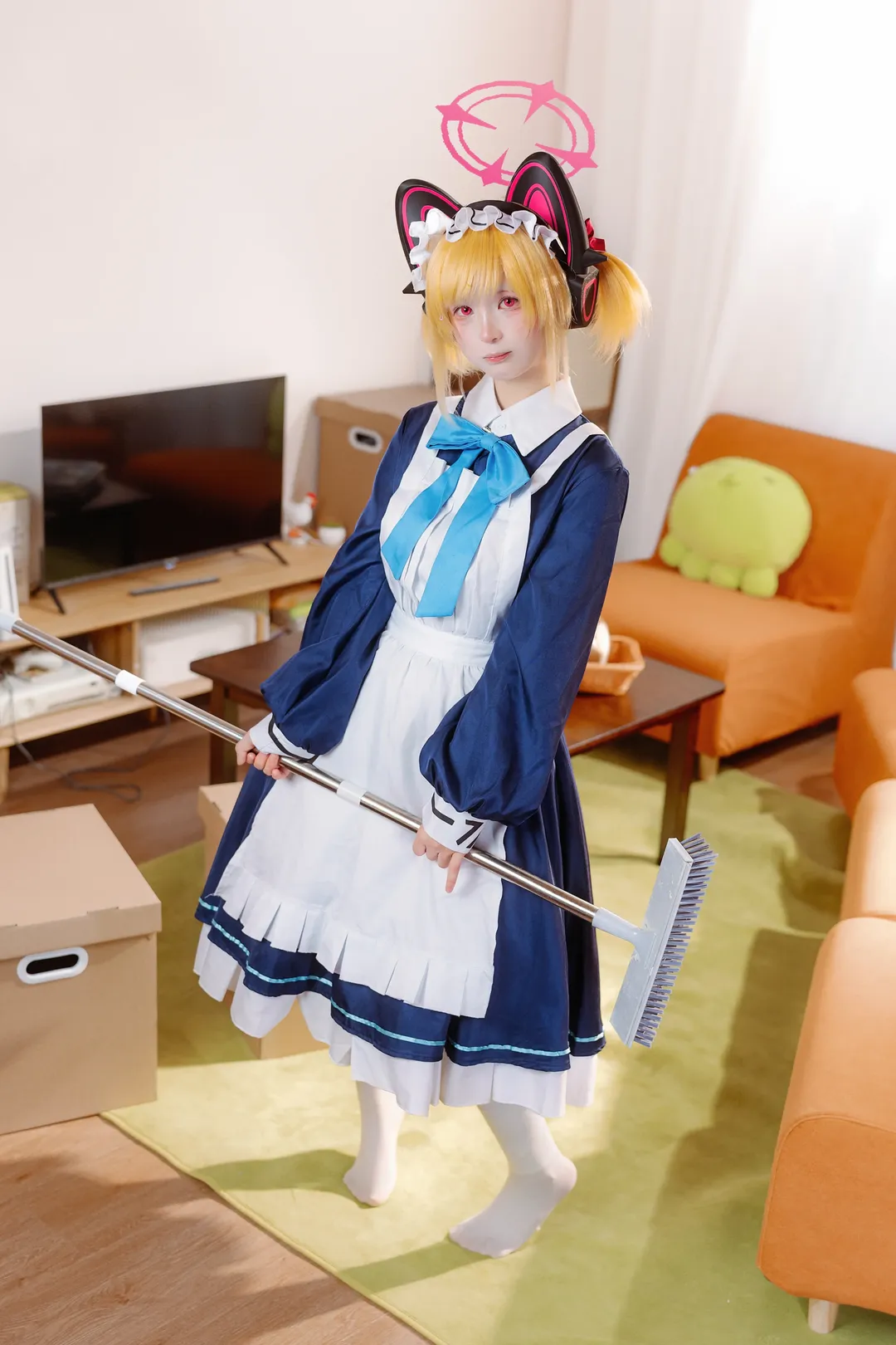 蔚藍檔案, 女僕裝, 白絲, 日常cosplay, 才羽桃井cos - 第1張