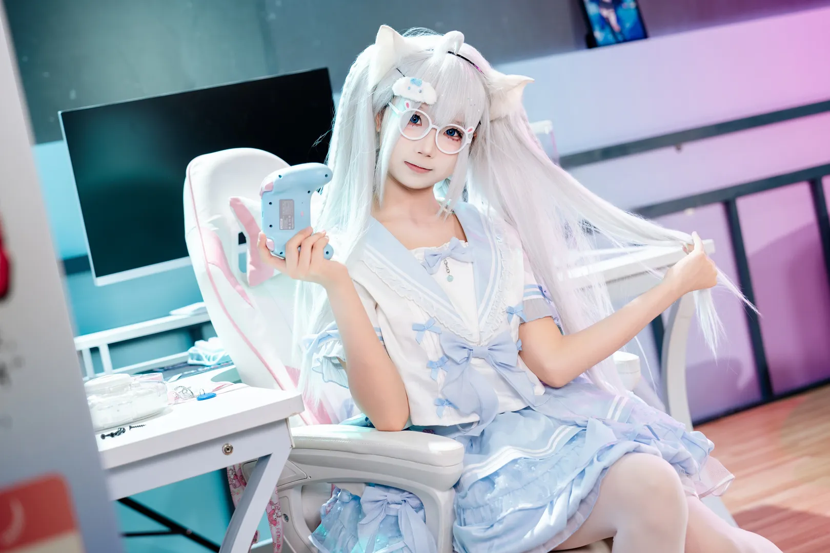 cosplay摄影, 白丝穿搭, CICF漫展, 电竞萌妹, 圆框眼镜 - 第5张
