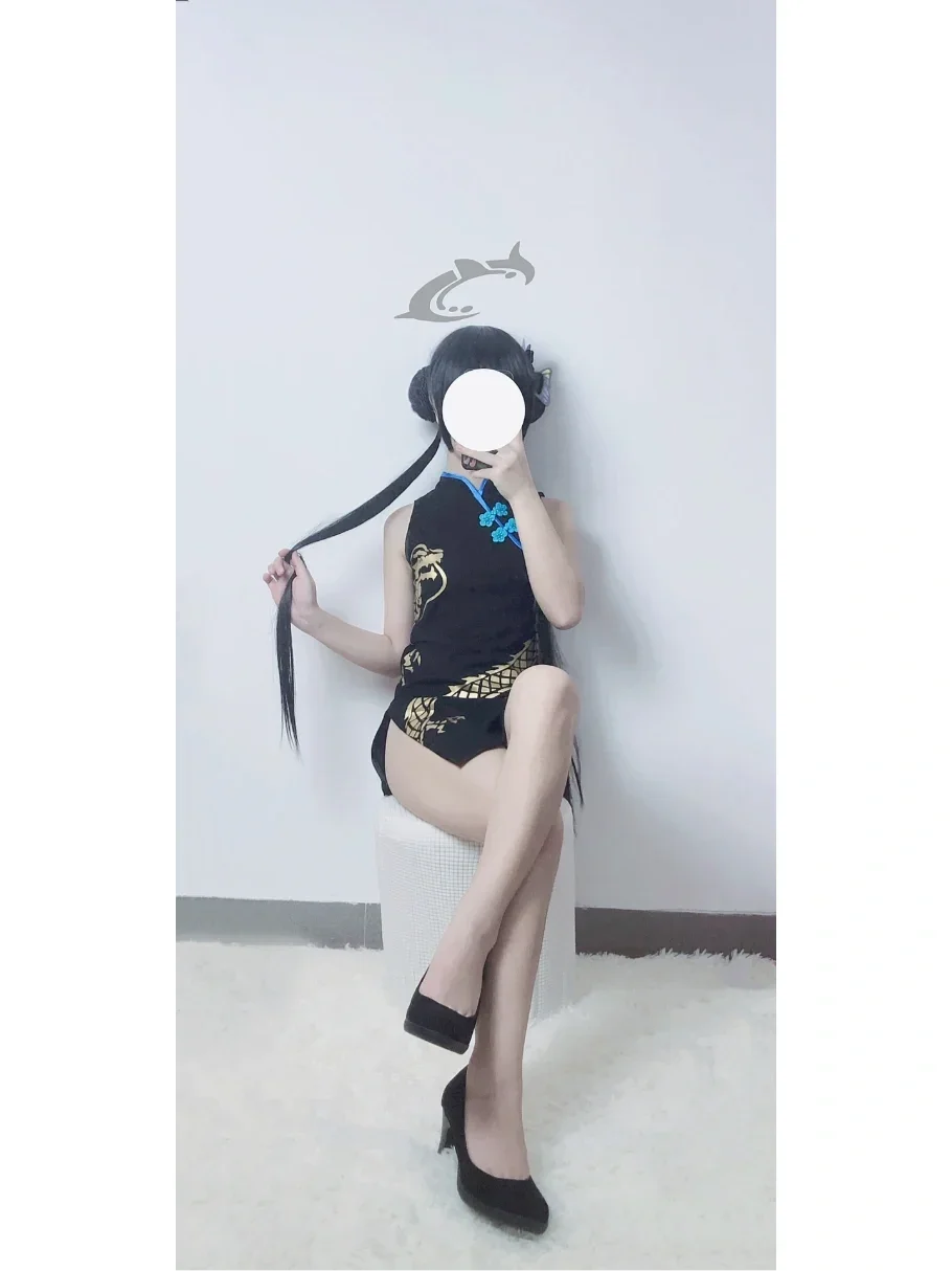 妃咲cos, 碧蓝档案, 二次元cosplay, 黑旗袍穿搭, 高开叉裙 - 第5张