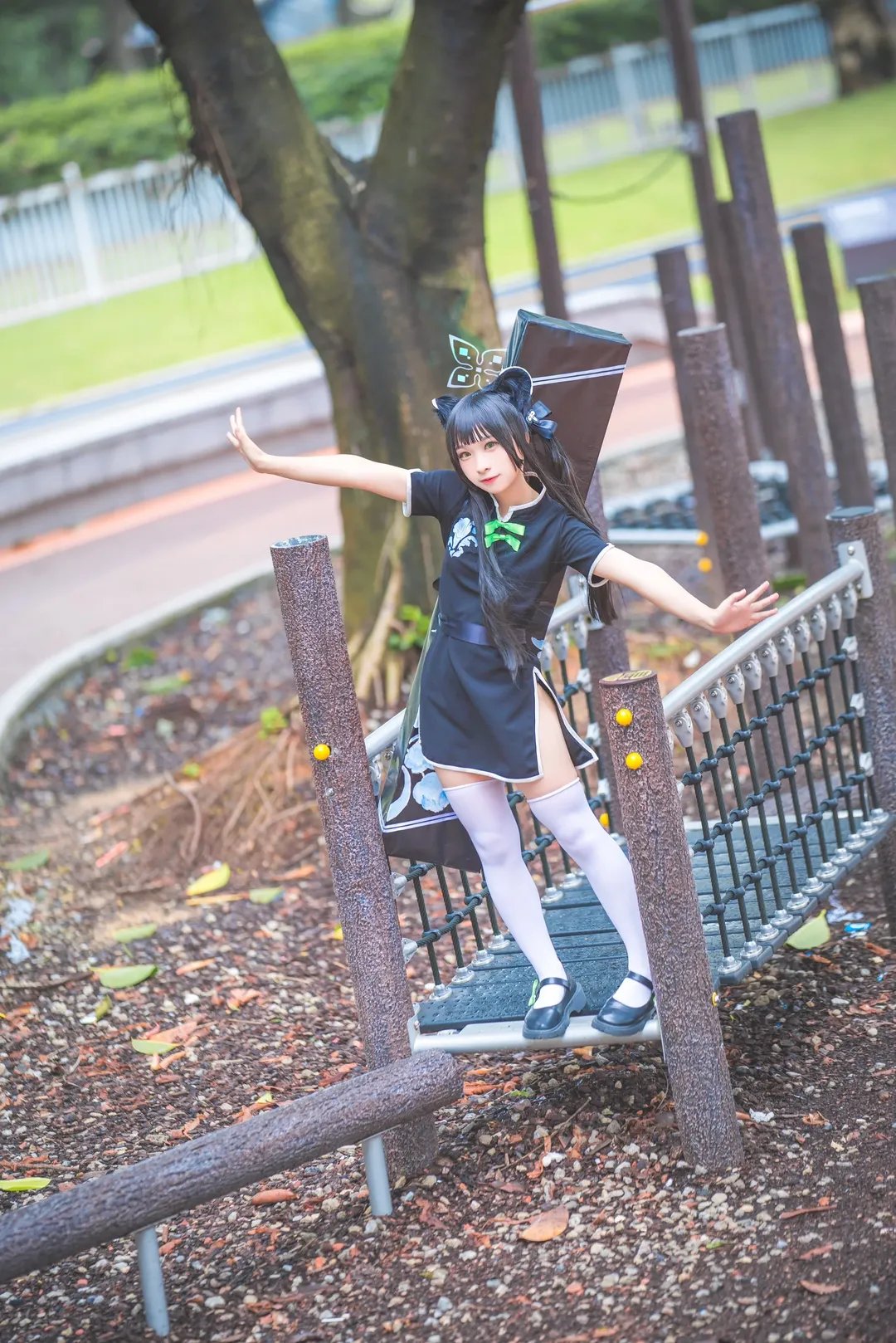 蔚蓝档案, 户外写真, 白丝cosplay, 春原瞬cos, 文静少女 - 第1张