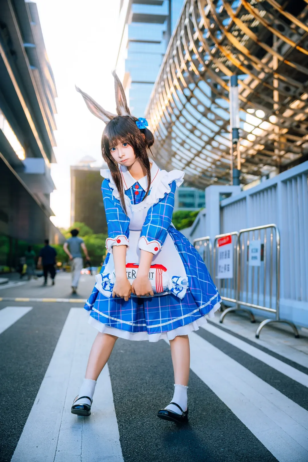 明日方舟, 阿米娅cos, cosplay摄影, 漫展外景, 大白兔奶糖联动 - 第3张