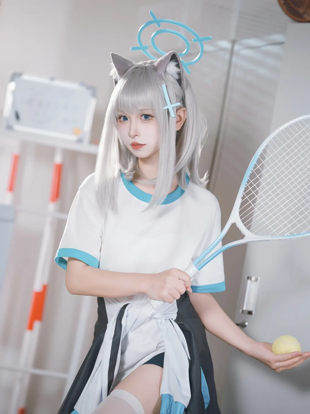 蔚蓝档案, 运动风cosplay, 砂狼白子cos, 体操服穿搭, 白丝少女 - 第1张