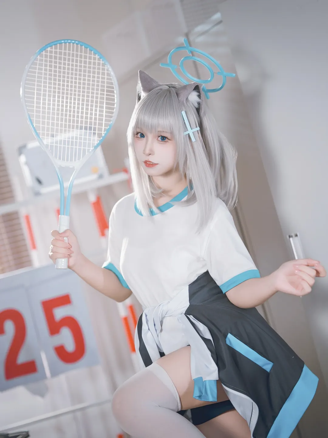 蔚蓝档案, 运动风cosplay, 砂狼白子cos, 体操服穿搭, 白丝少女 - 第2张