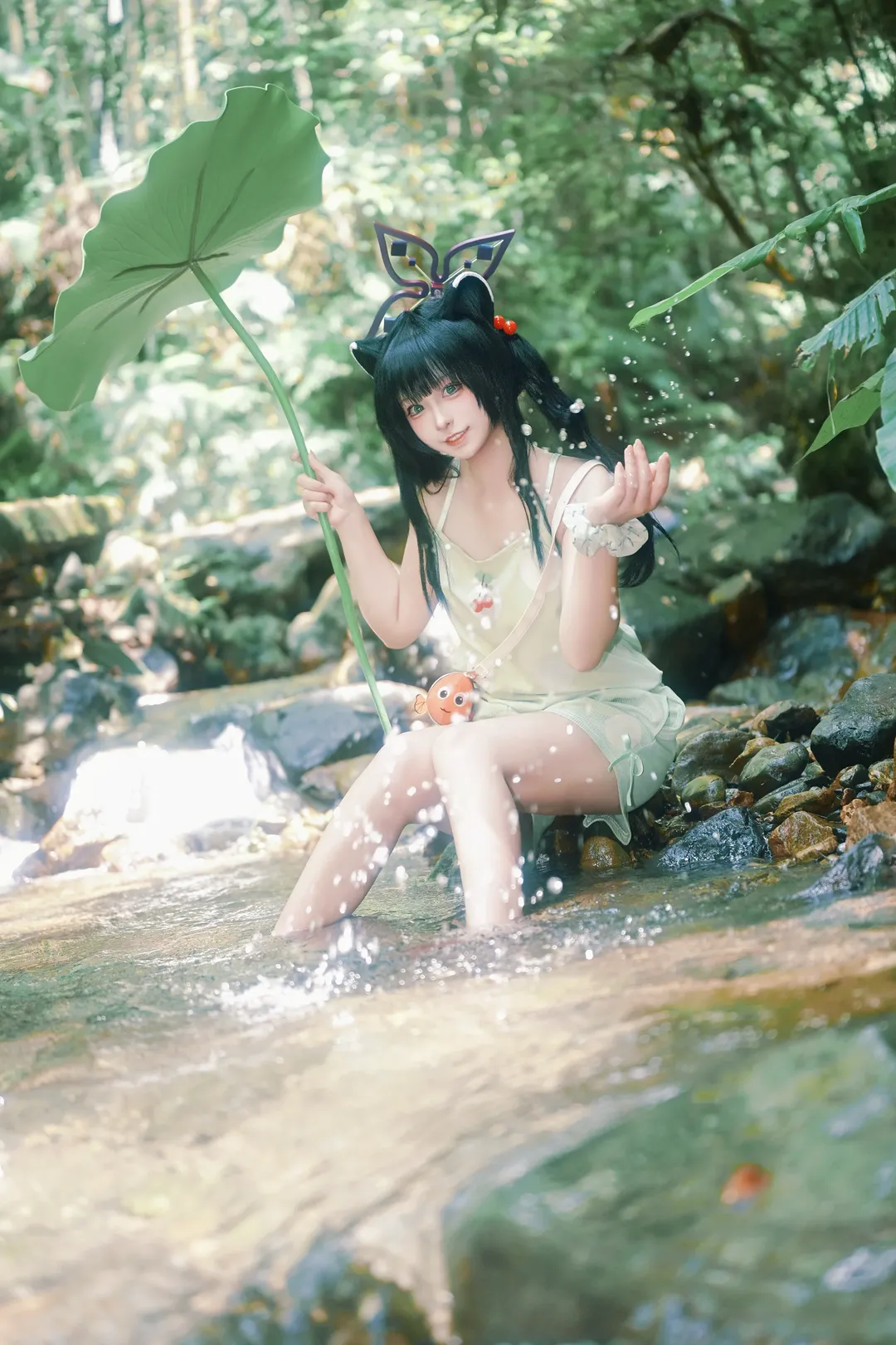 蔚蓝档案, 二次元cosplay, 春原瞬cos, 夏日溯溪, 户外溪水摄影 - 第1张