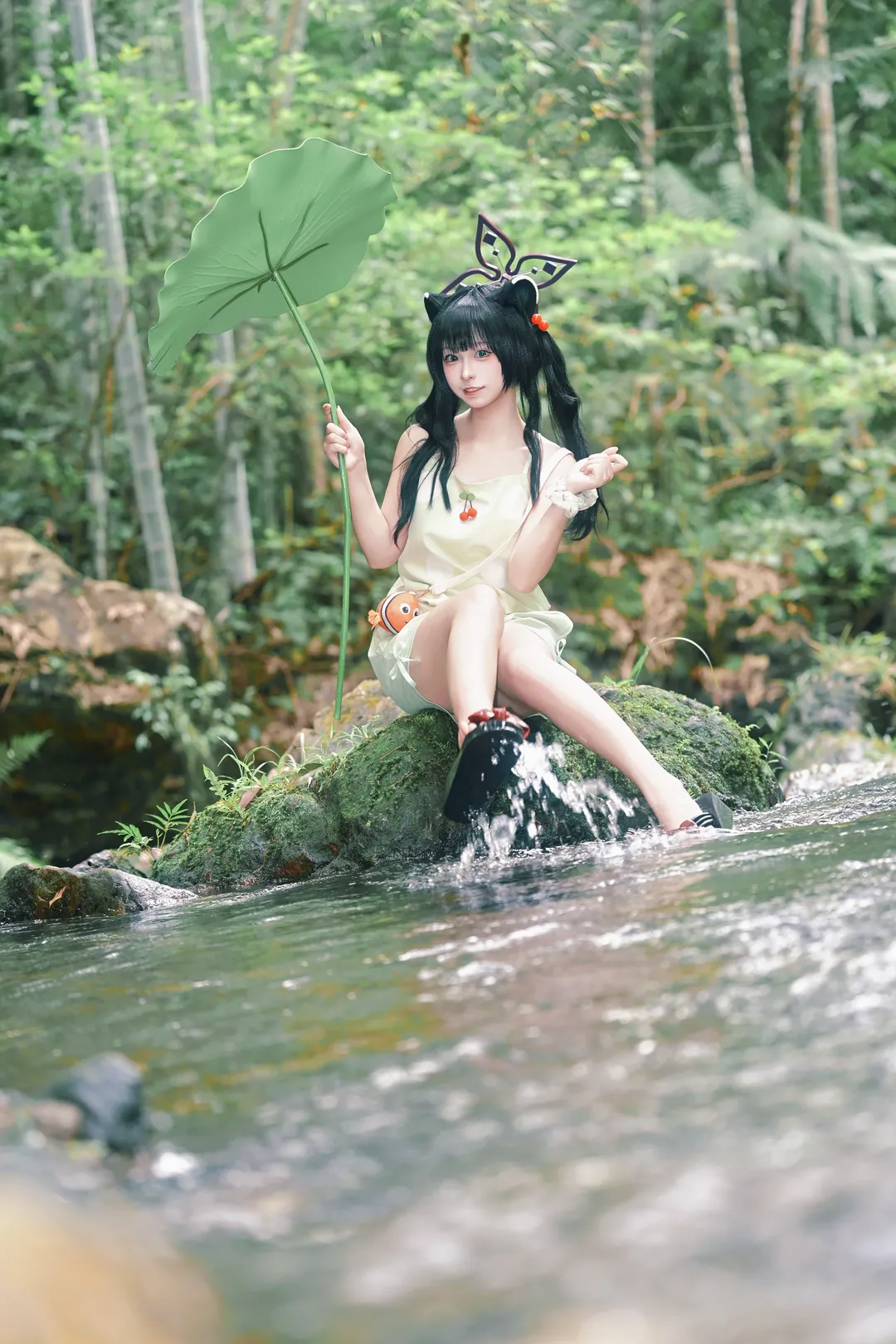 蔚蓝档案, 二次元cosplay, 春原瞬cos, 夏日溯溪, 户外溪水摄影 - 第2张