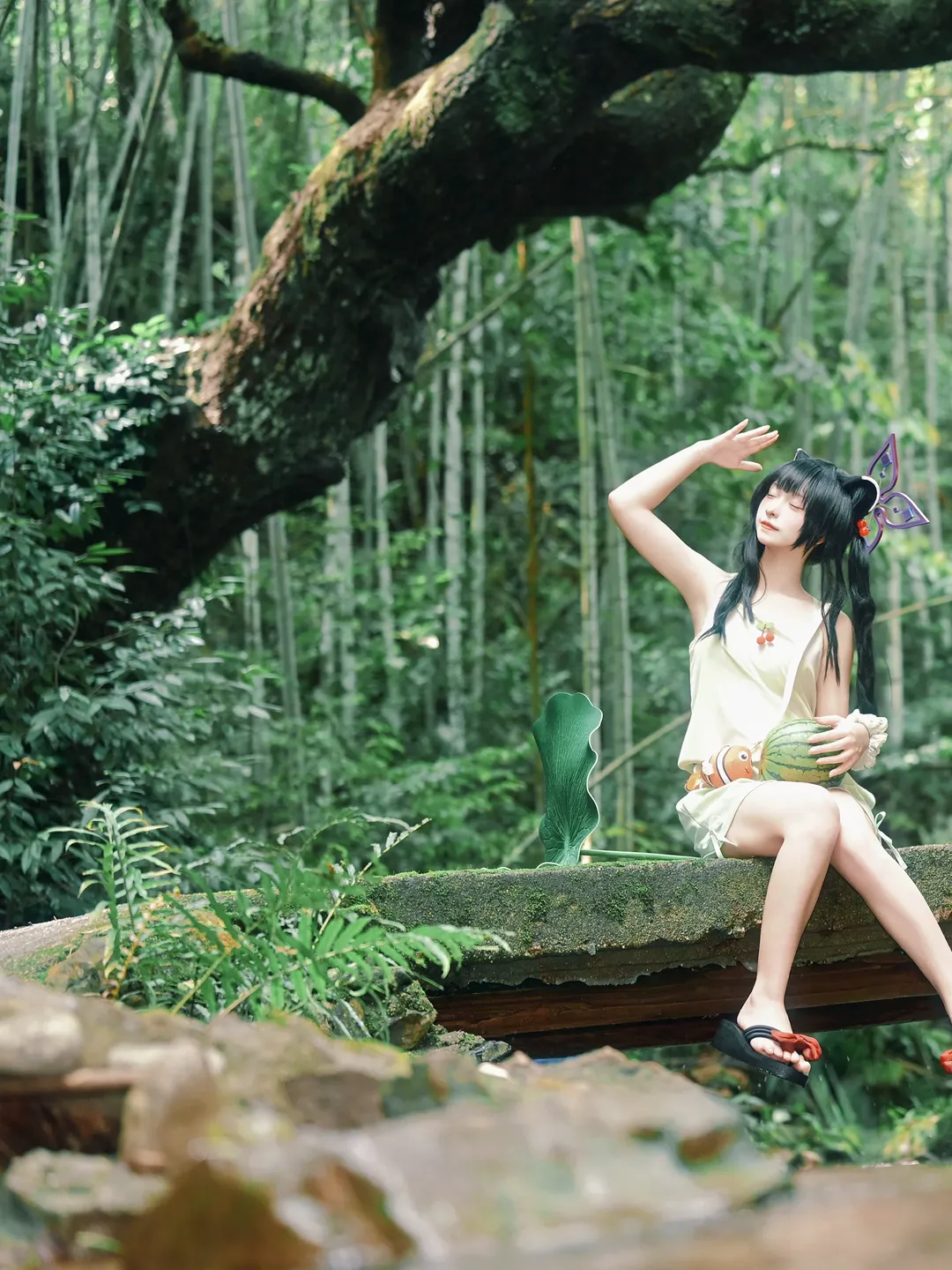 蔚蓝档案, 二次元cosplay, 春原瞬cos, 夏日溯溪, 户外溪水摄影