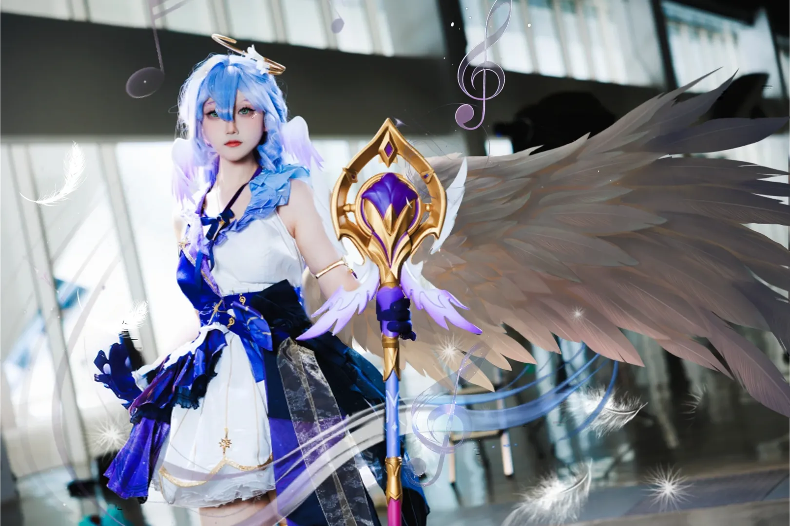 Honkai: Star Rail, Robin cosplay, Convention photography, Cosplay photoshoot, Angel halo - Image 3