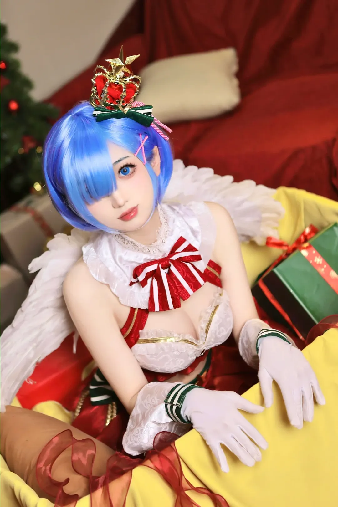蕾姆cos, Re从零开始的异世界生活, 圣诞cosplay, 天使装扮, 壁炉氛围 - 第2张
