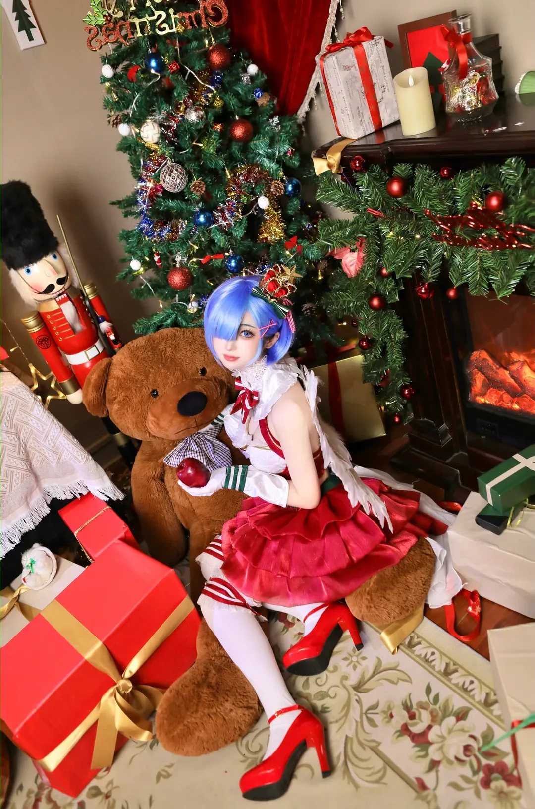 蕾姆cos, Re从零开始的异世界生活, 圣诞cosplay, 天使装扮, 壁炉氛围 - 第3张