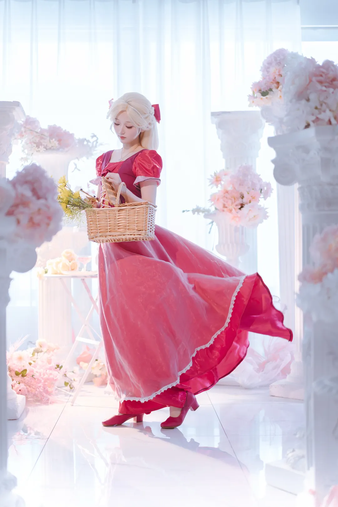 Barbie cosplay, Barbie & the Diamond Castle, Dreamy fairy tale cosplay, Guitar girl photo, Girlhood Hero Dream - Image 2