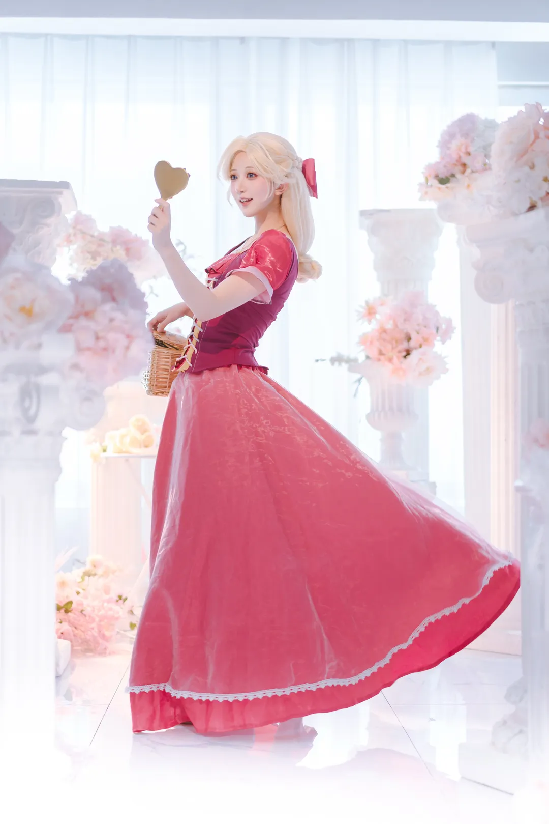 cosplay摄影, 粉色系穿搭, 吉他少女, 芭比cos, 芭比钻石城堡