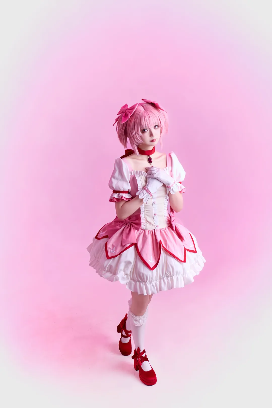 2D, Madoka Kaname cosplay, Puella Magi Madoka Magica, Pink-haired girl, Cosplay photography - Image 6