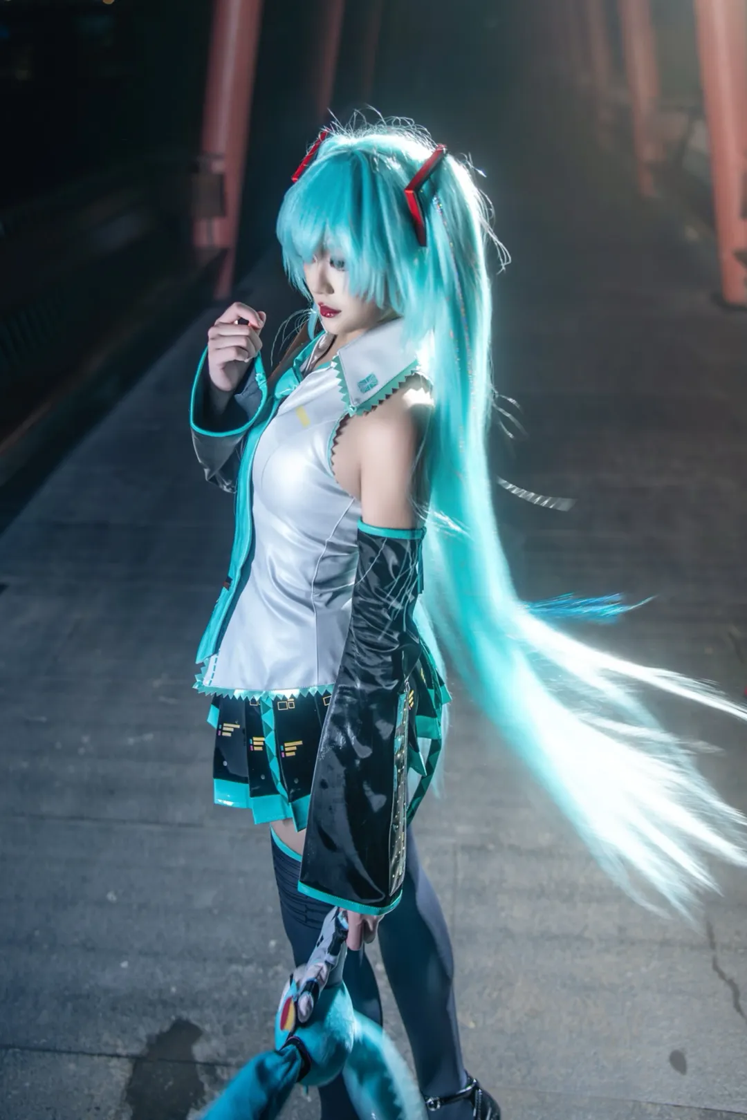 初音未来, 初音未来cos, cosplay正片, 二次元角色扮演, 夜景摄影 - 第6张