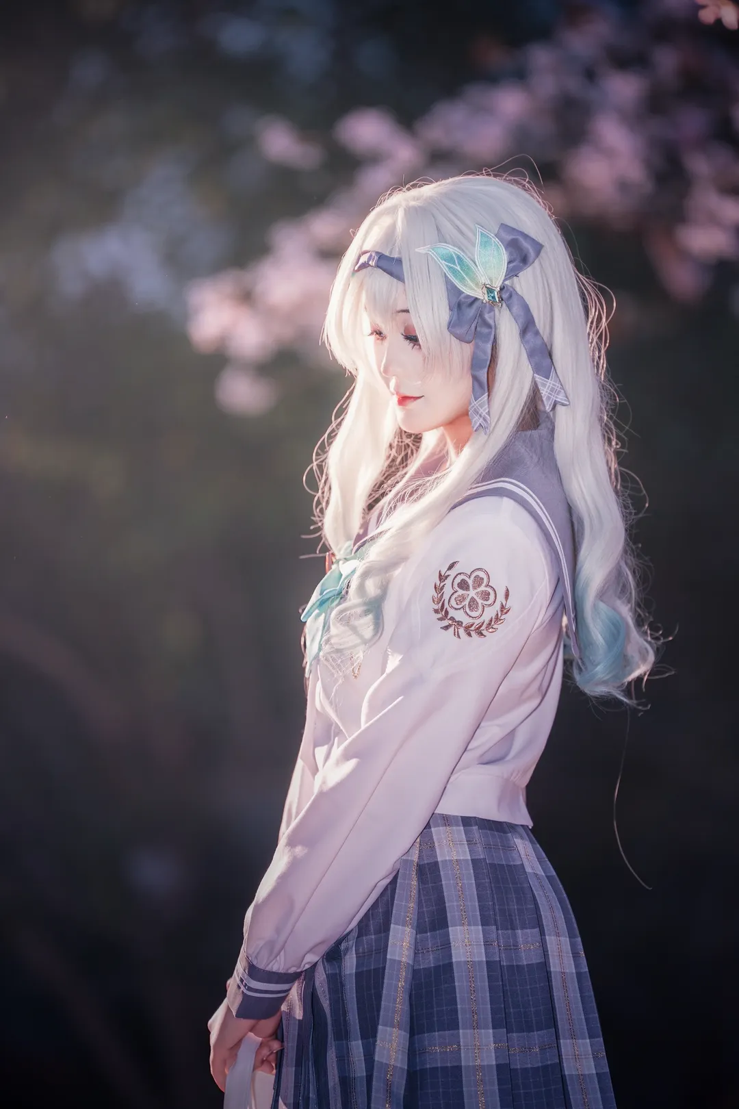 Honkai: Star Rail, Firefly cosplay, Cherry blossom outdoor scene, JK uniform, Cosplay photography - Image 1