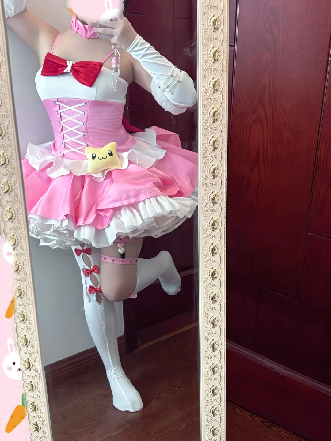 Zenless Zone Zero, Sunna cosplay, Eri and Chinatsu Cosplay, KFC collaboration, Outfit try-on