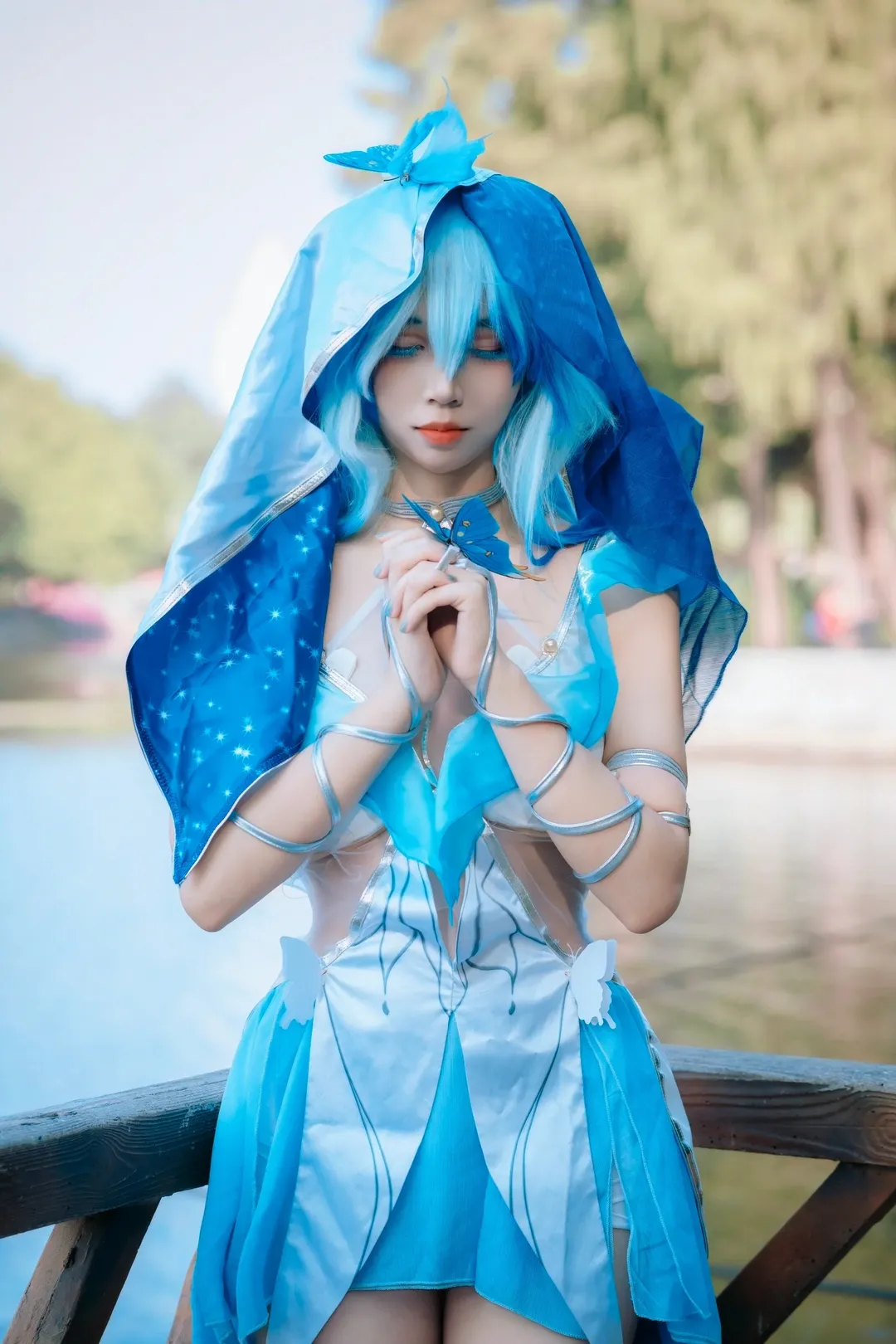 鸣潮, 守岸人cos, 蓝色系cosplay, 户外人像摄影, 流花湖公园写真 - 第7张