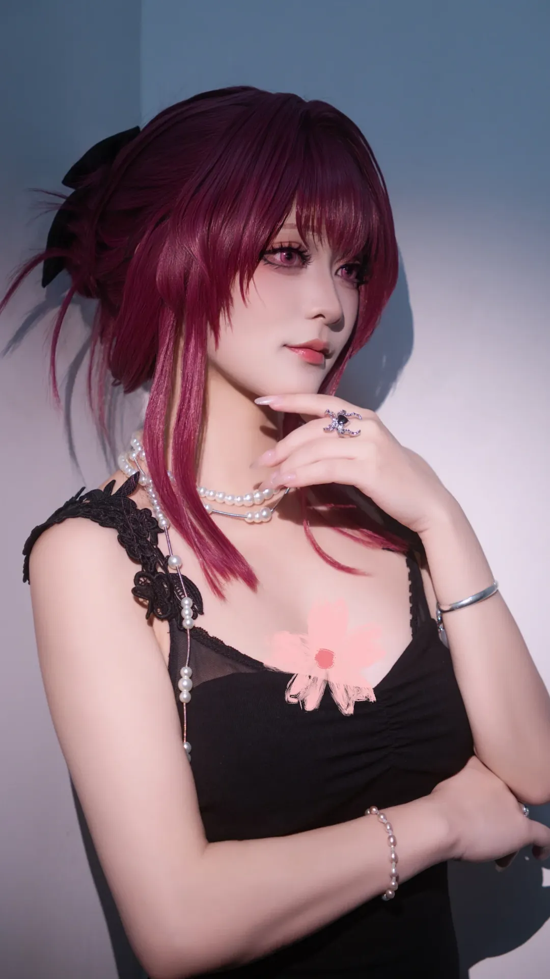 崩坏星穹铁道, 卡芙卡cos, cosplay自搭, 硬光人像摄影, 黑色蕾丝穿搭 - 第4张