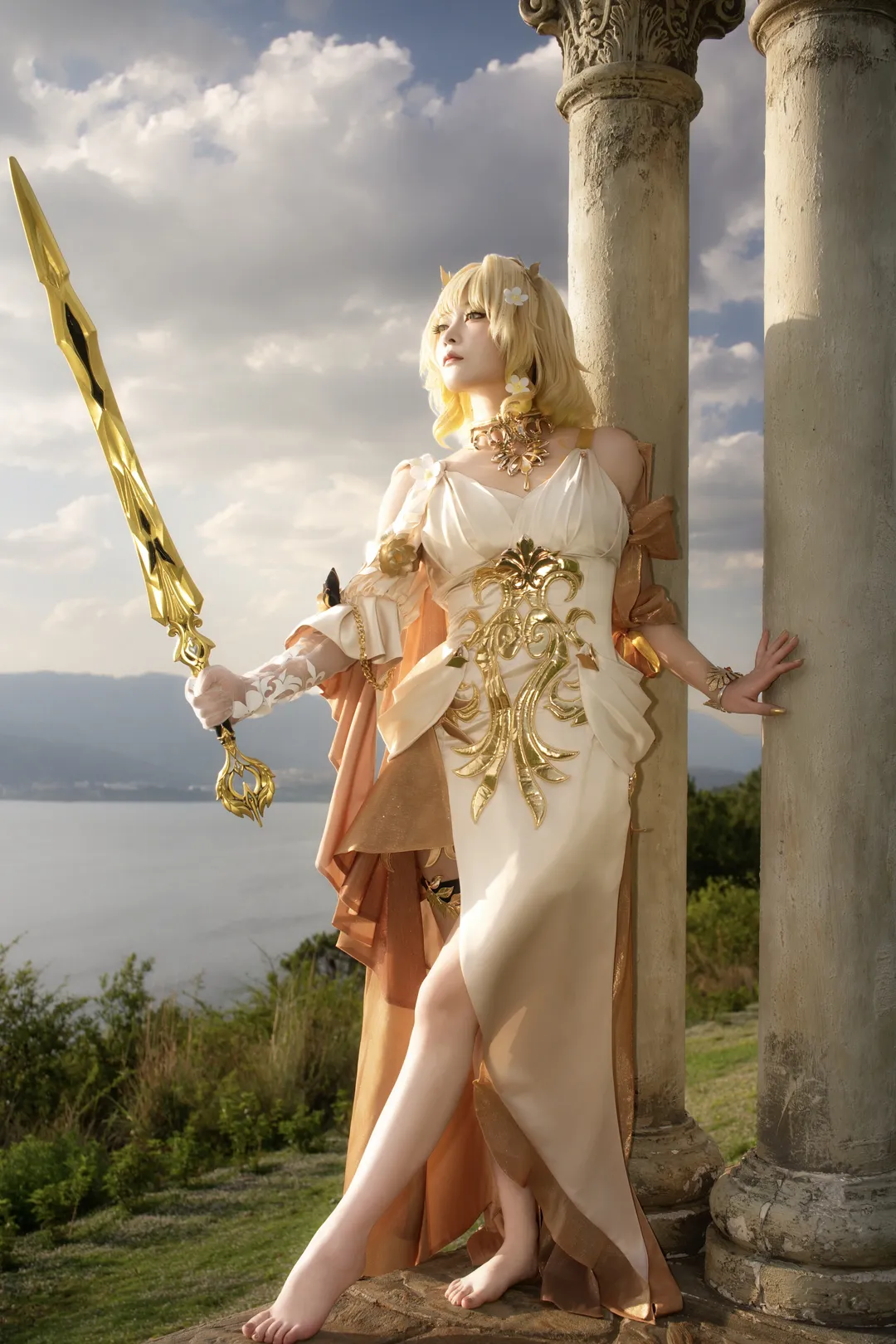 阿格莱雅cos, 崩坏星穹铁道, 翁法罗斯, 实景cosplay, 金发女神 - 第2张