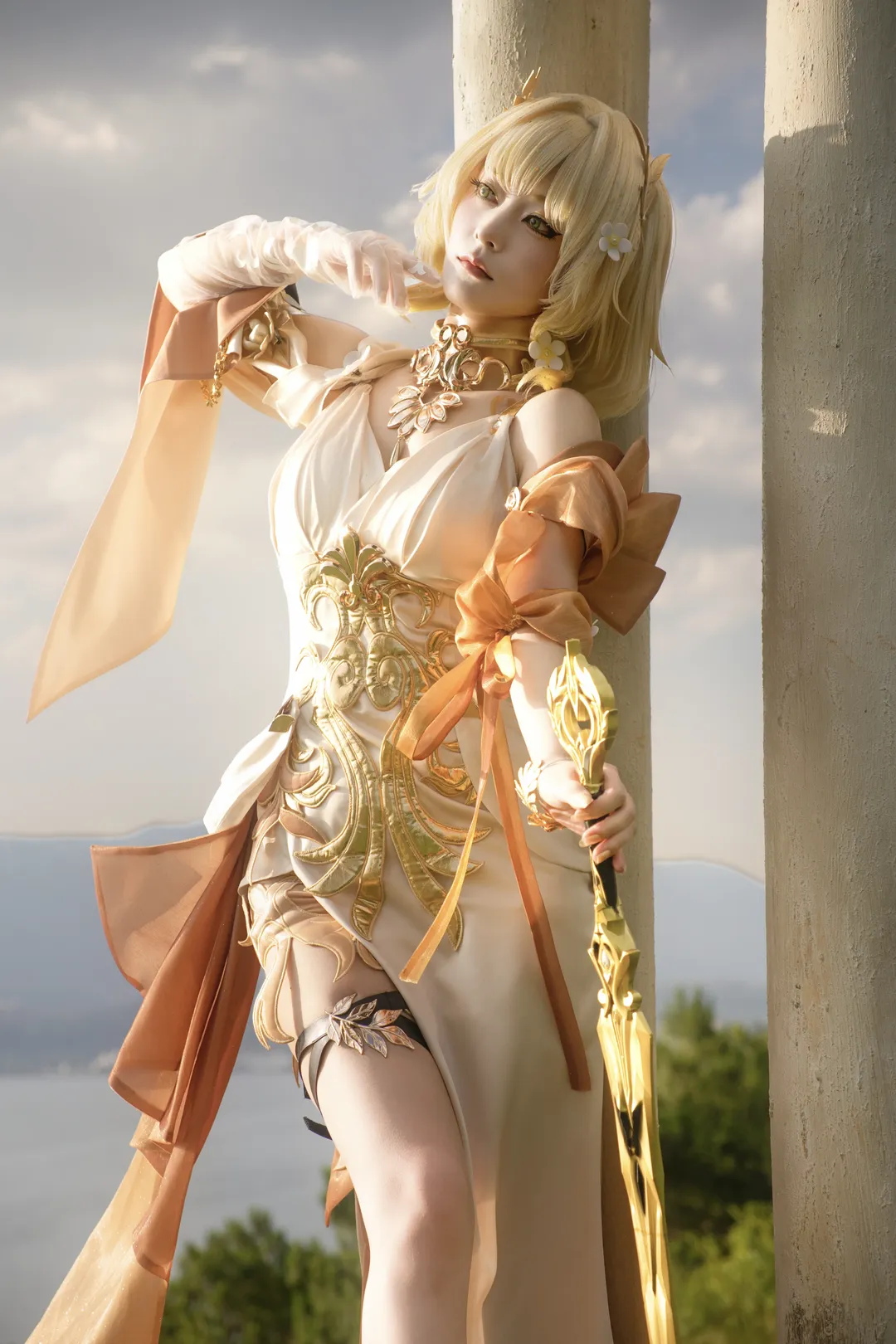 阿格莱雅cos, 崩坏星穹铁道, 翁法罗斯, 实景cosplay, 金发女神 - 第4张