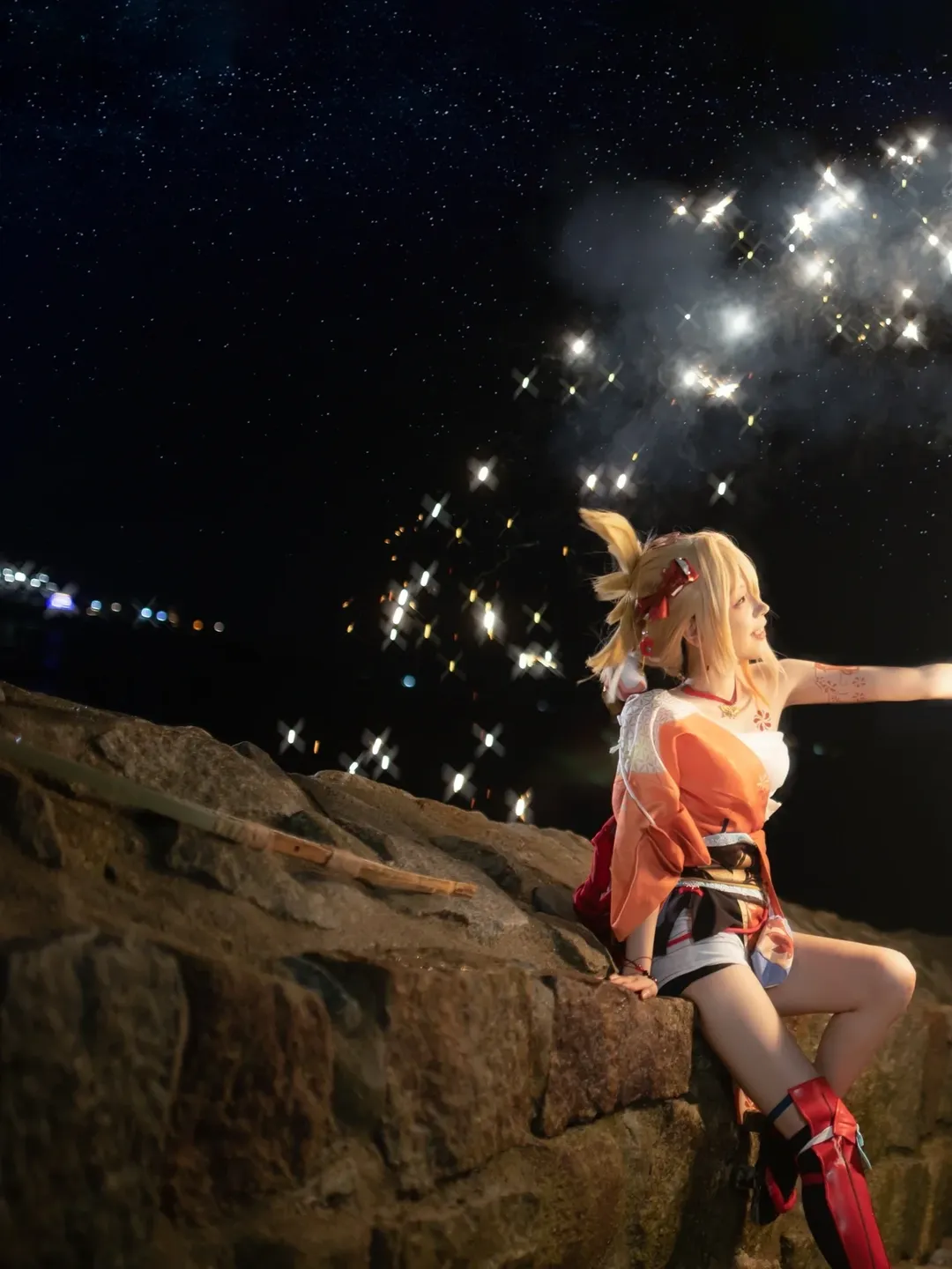 原神, 夜景摄影, 宵宫cos, 外景cosplay, 仙女棒写真 - 第2张
