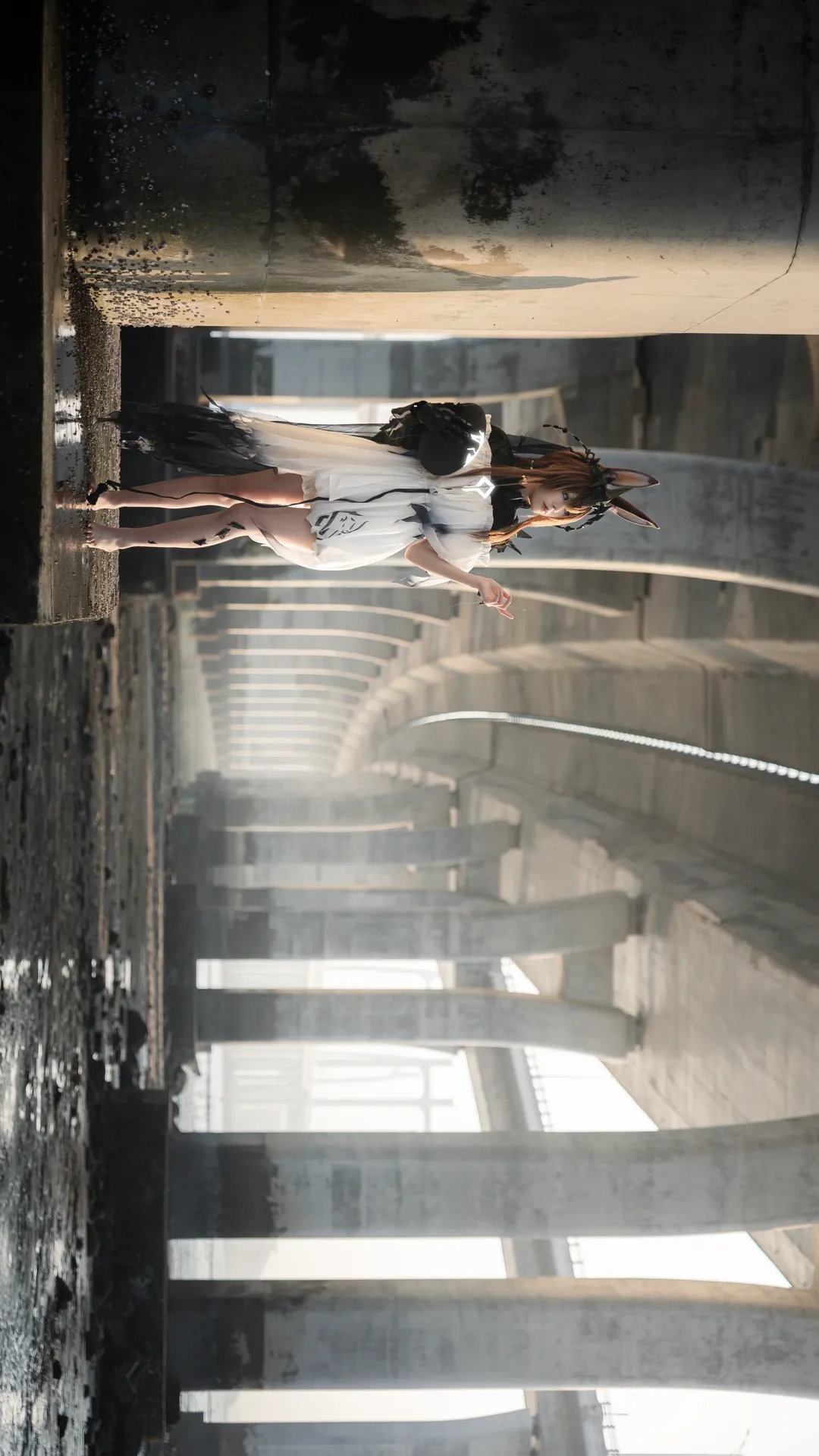 Arknights, Amiya cosplay, Lord of Fiends Rabbit in Ruina, Barefoot cosplay, Under-bridge photography - Image 6