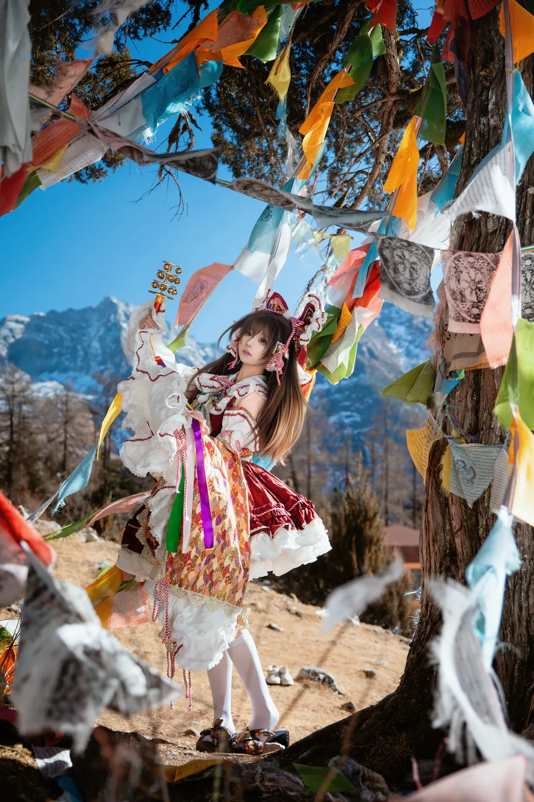 东方project, cos正片, 灵梦cos, 巫女服, 雪山摄影 - 第1张