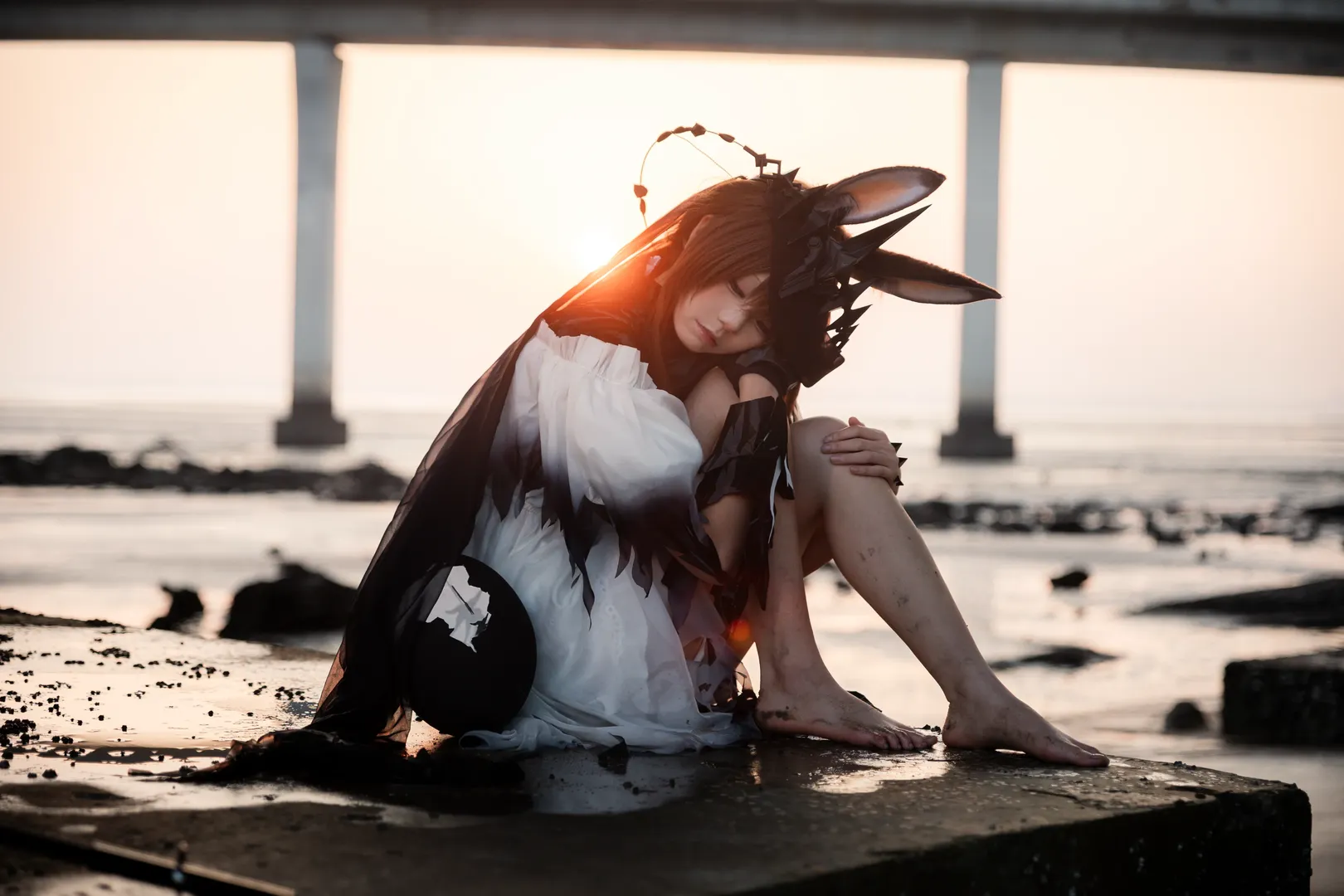 明日方舟, 阿米娅cos, cosplay正片, 废土风摄影, 场景人像 - 第8张