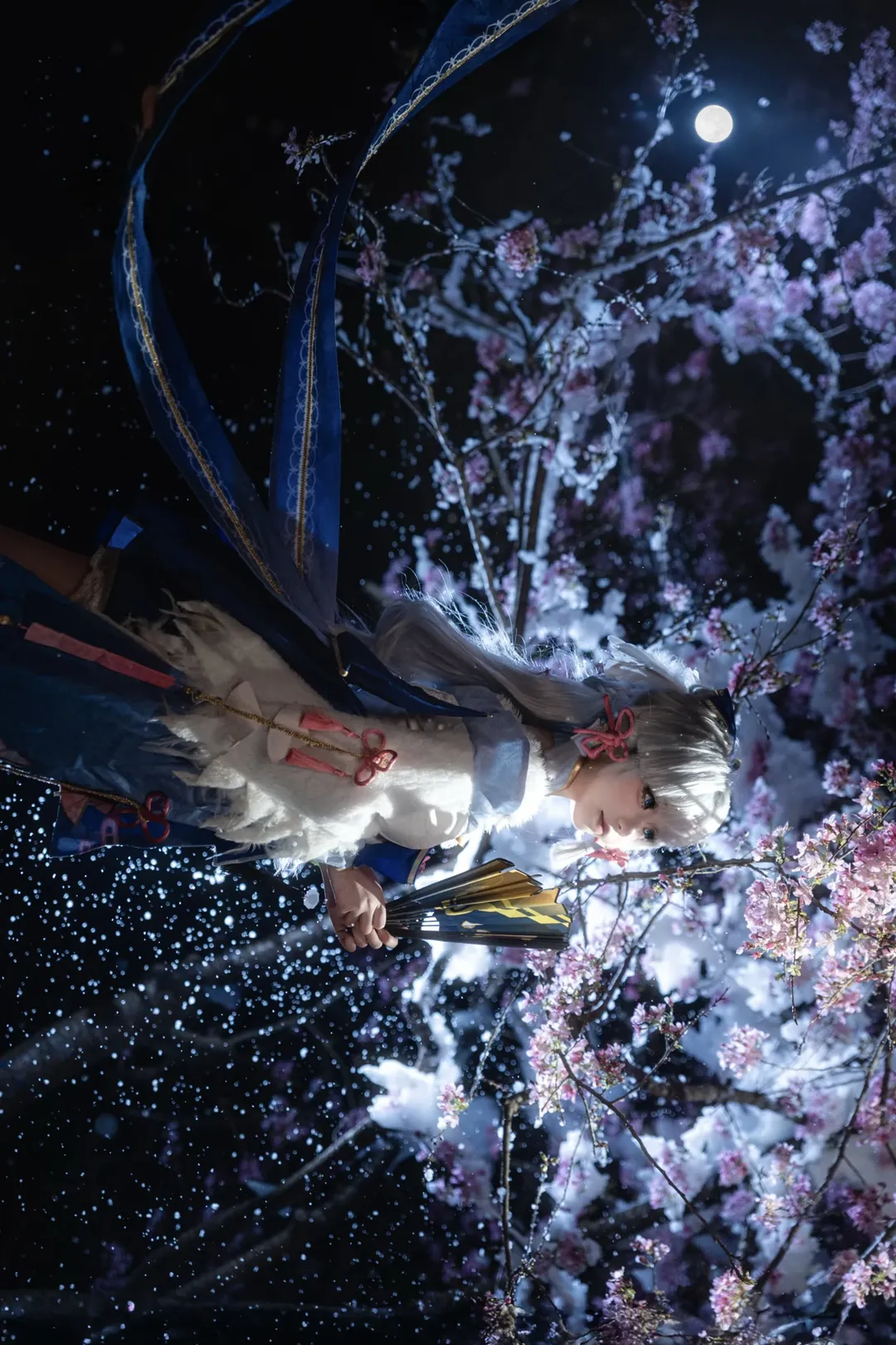 原神, 神里綾華 コスプレ, コスプレ撮影, 夜景の雰囲気, 夜桜ポートレート